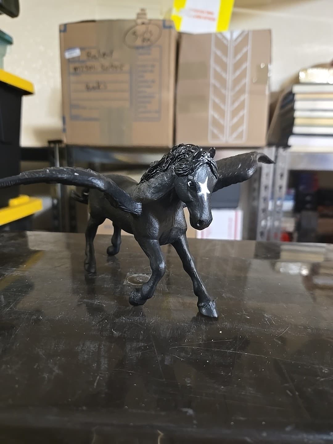 Papo Black Pegasus Horse Fantasy Figure #39068 Horse Wings winged Star 2007