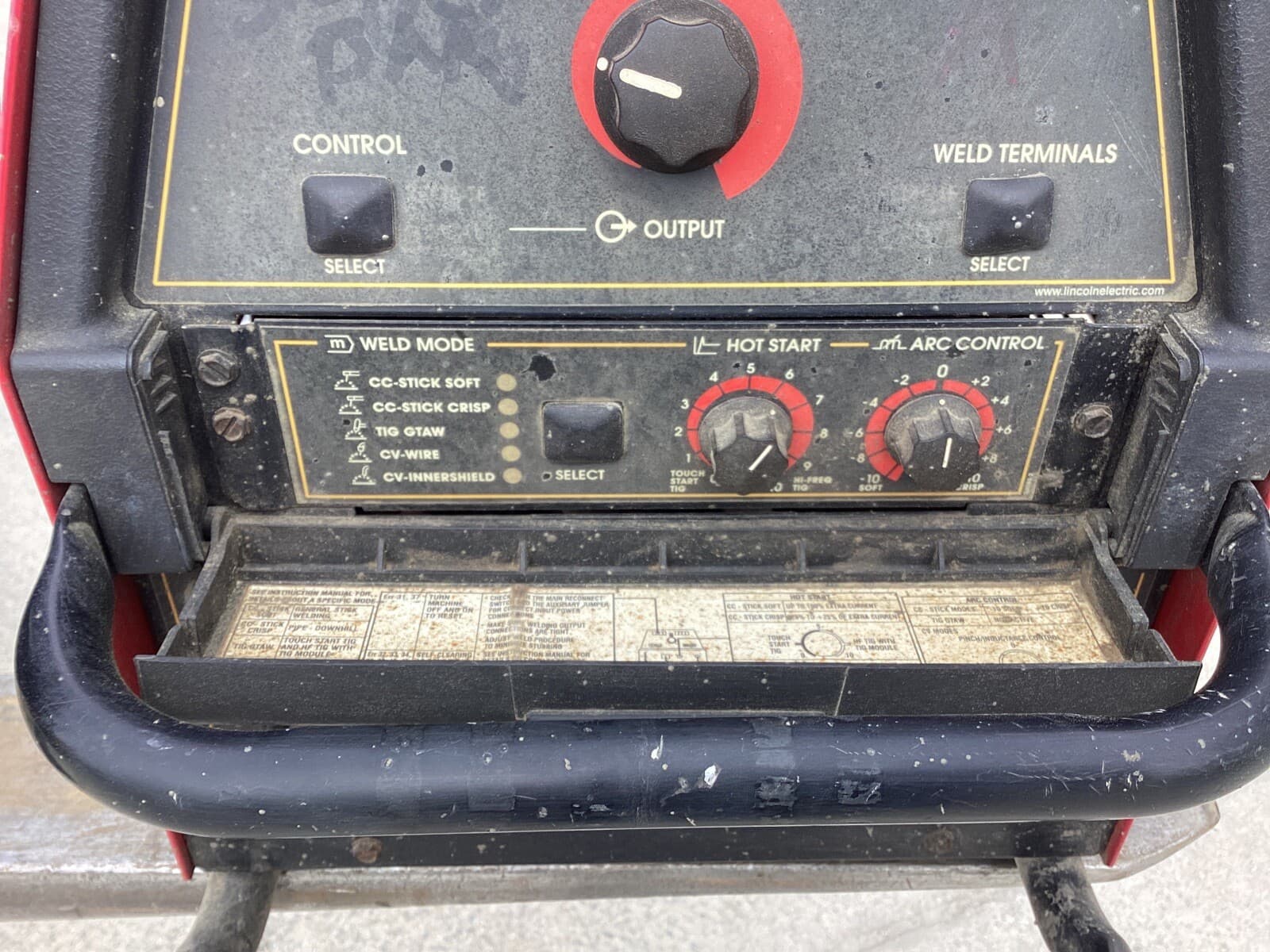 Lincoln Electric Invertec V350-pro Welder 2