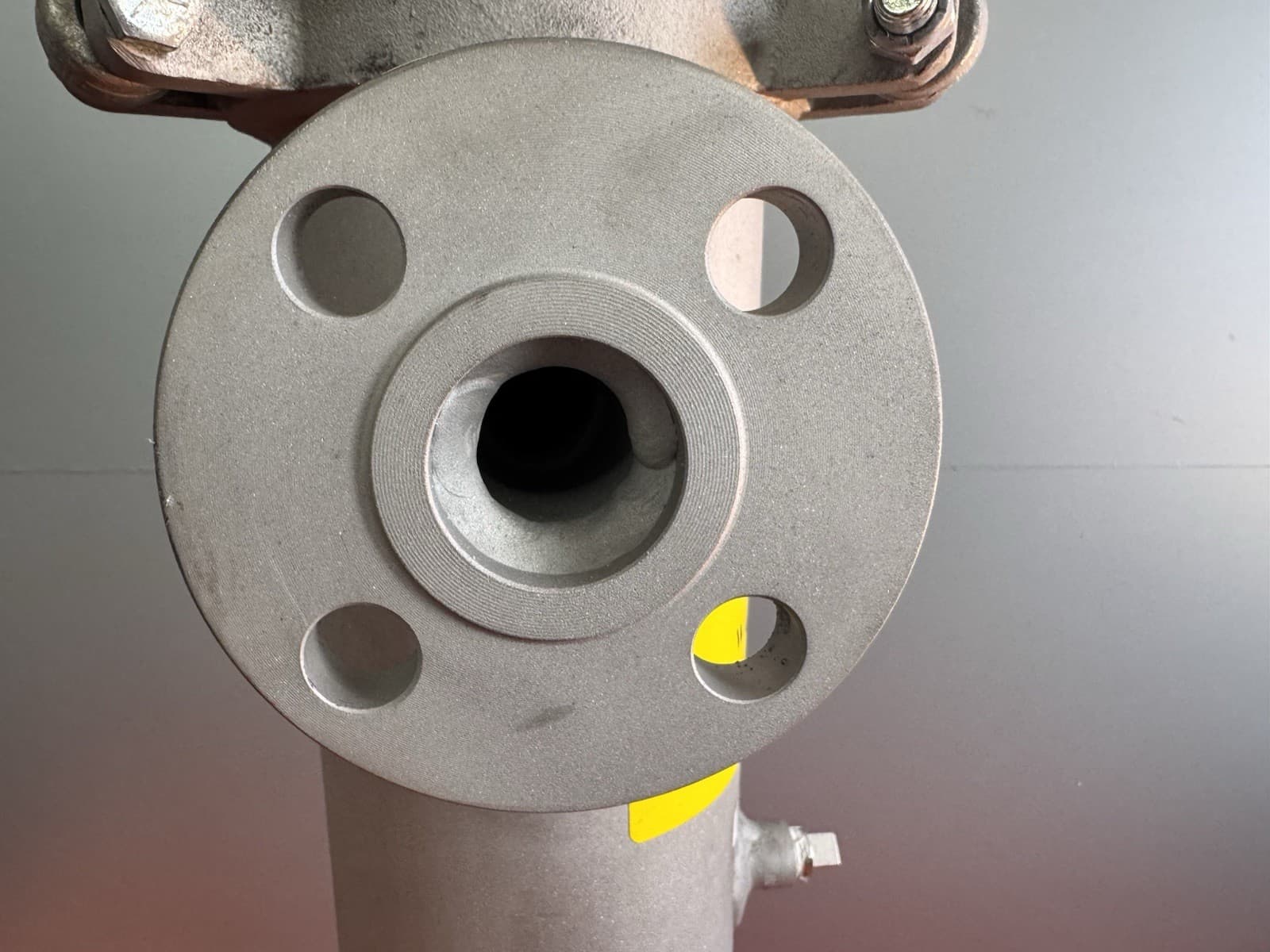 Filter Bag Housing 1”  4-1/2” Dia. X 15” Ht. Housing Trade Size 3” 150PSI SS316 4