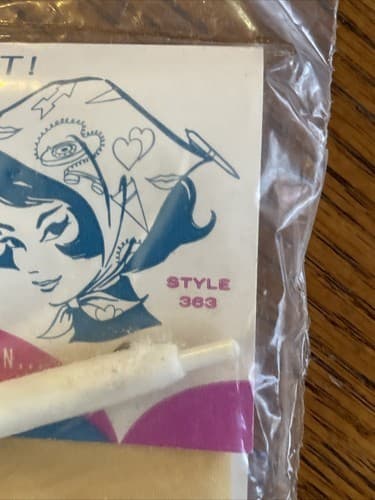 NOS Scribble Scarf & Evergilde Hitchhiker Pen Set 1963 MCM 4