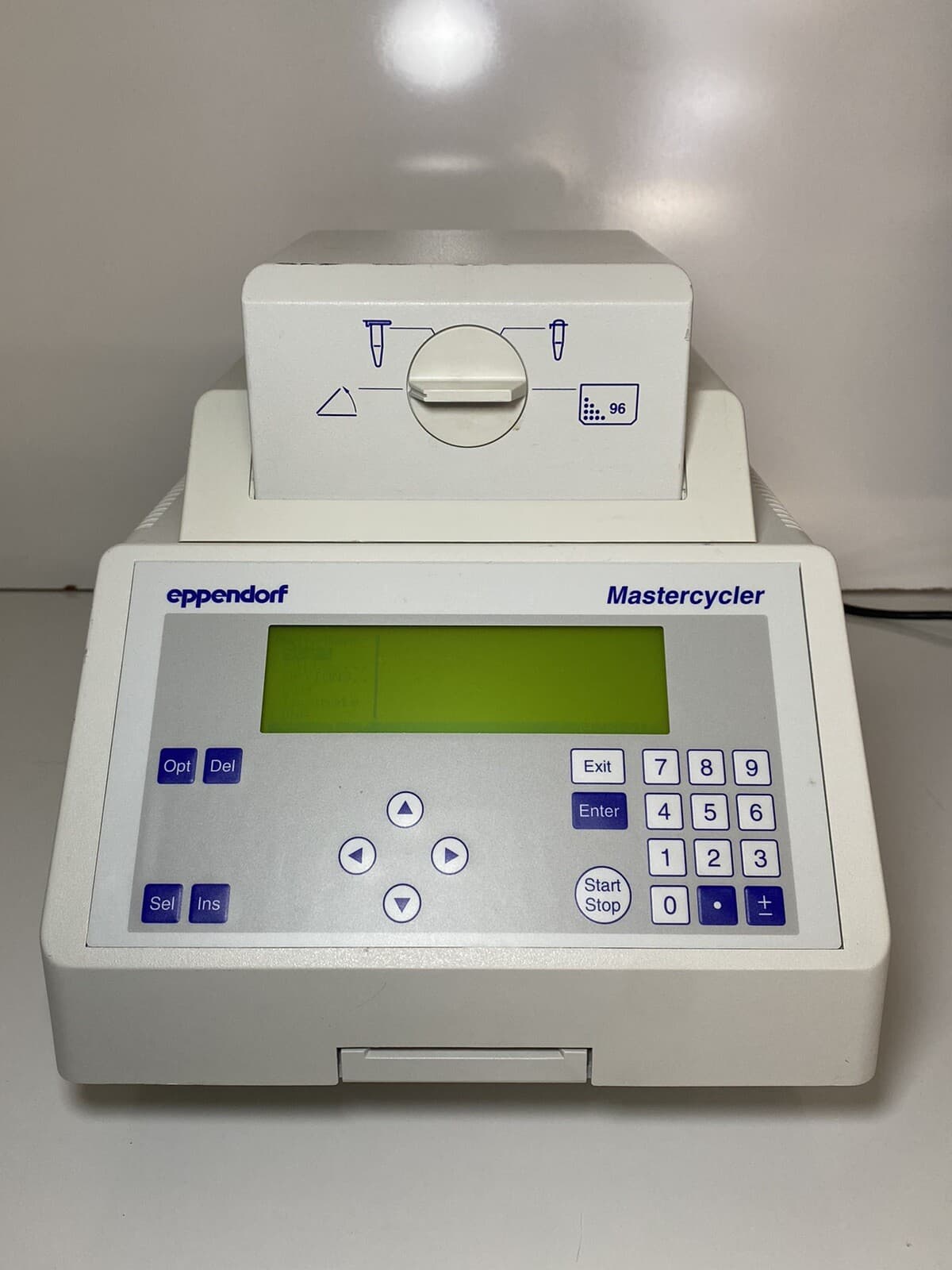 Eppendorf 5333 Mastercycler Gradient Personal DNA Thermal Cycler