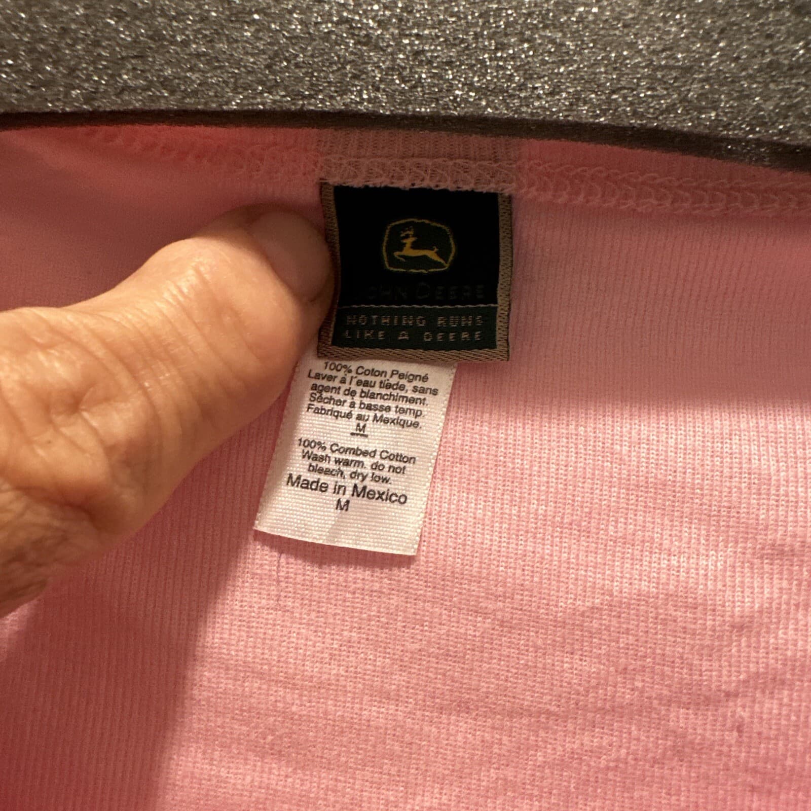 NOS JOHN DEERE 100% Cotton Logo T-SHIRT Tractor Farm Deer PINK Adult Medium 3