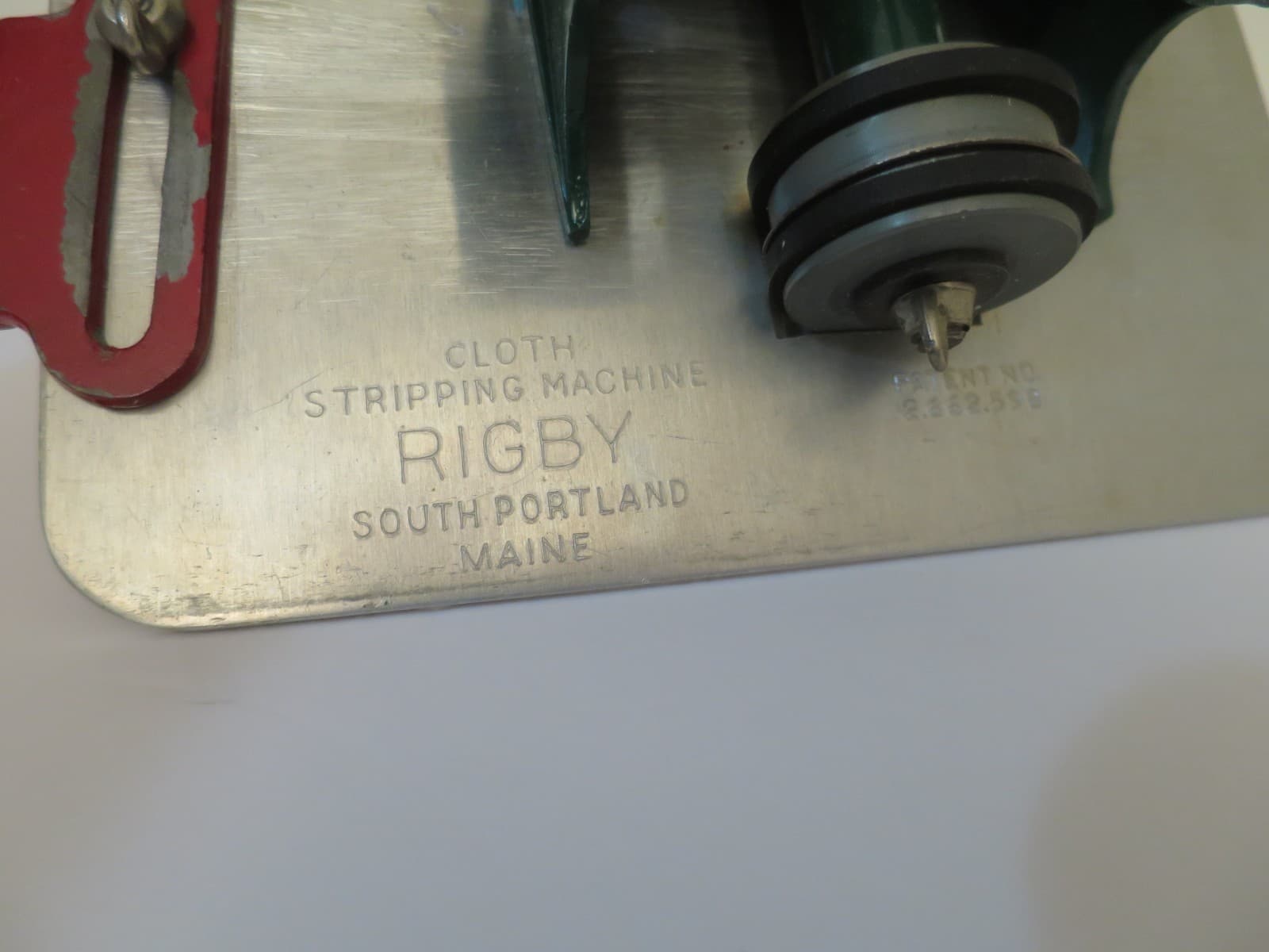 Vintage RIGBY Cloth Stripping Machine Cloth Cutting Hook Rug Making Tool 3
