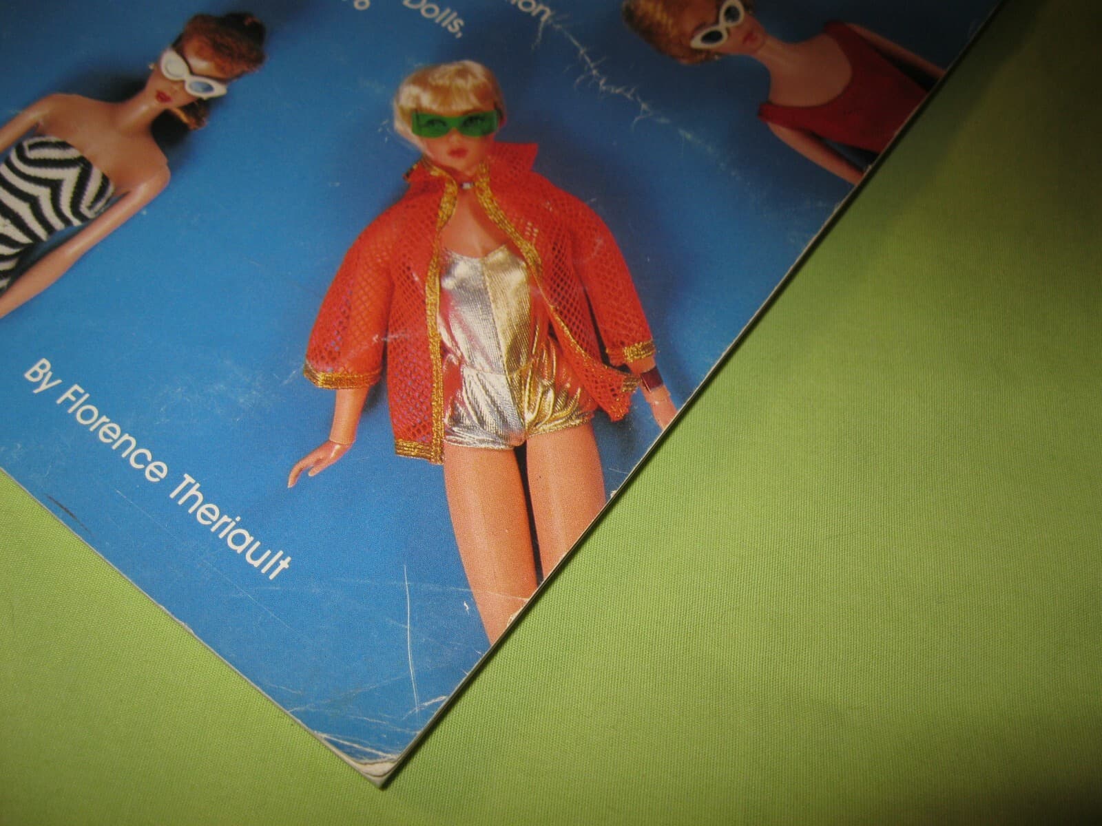 Florence THERIAULT Presents BARBIE 1959-1976 Value Guide & Description BOOK 2