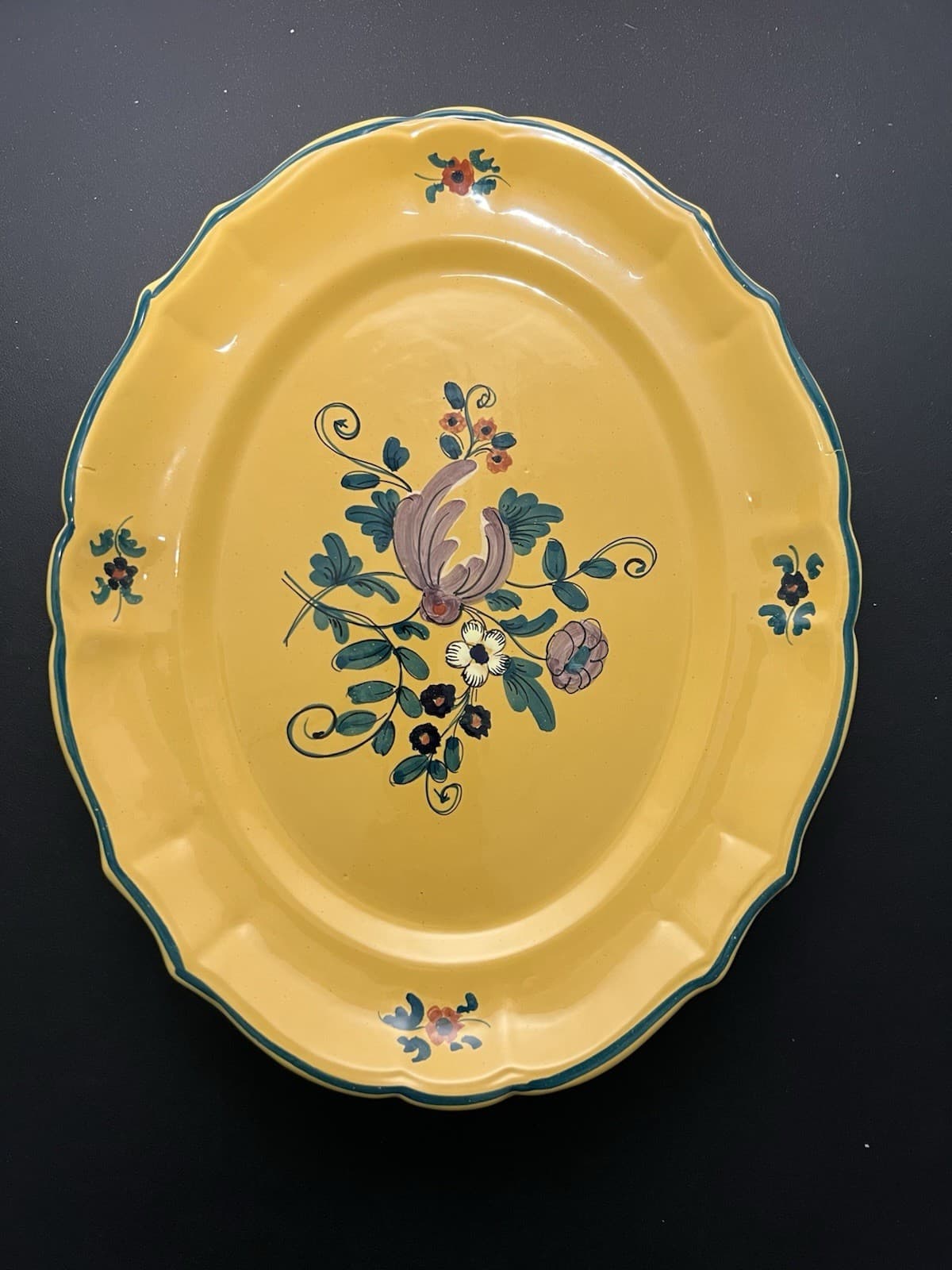 Cottura Italy 1950s Hand-Painted Yellow Floral Majolica Platter, 15x12.5” 3