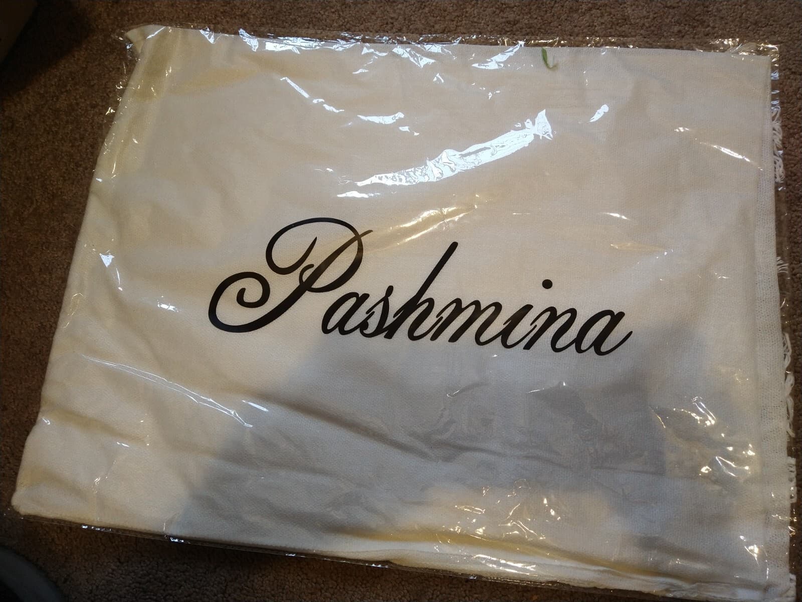 Pashmina Shawl  BEIGE 70% Pashmina 30% Silk New In Package NEVER OPENED 70X30 5