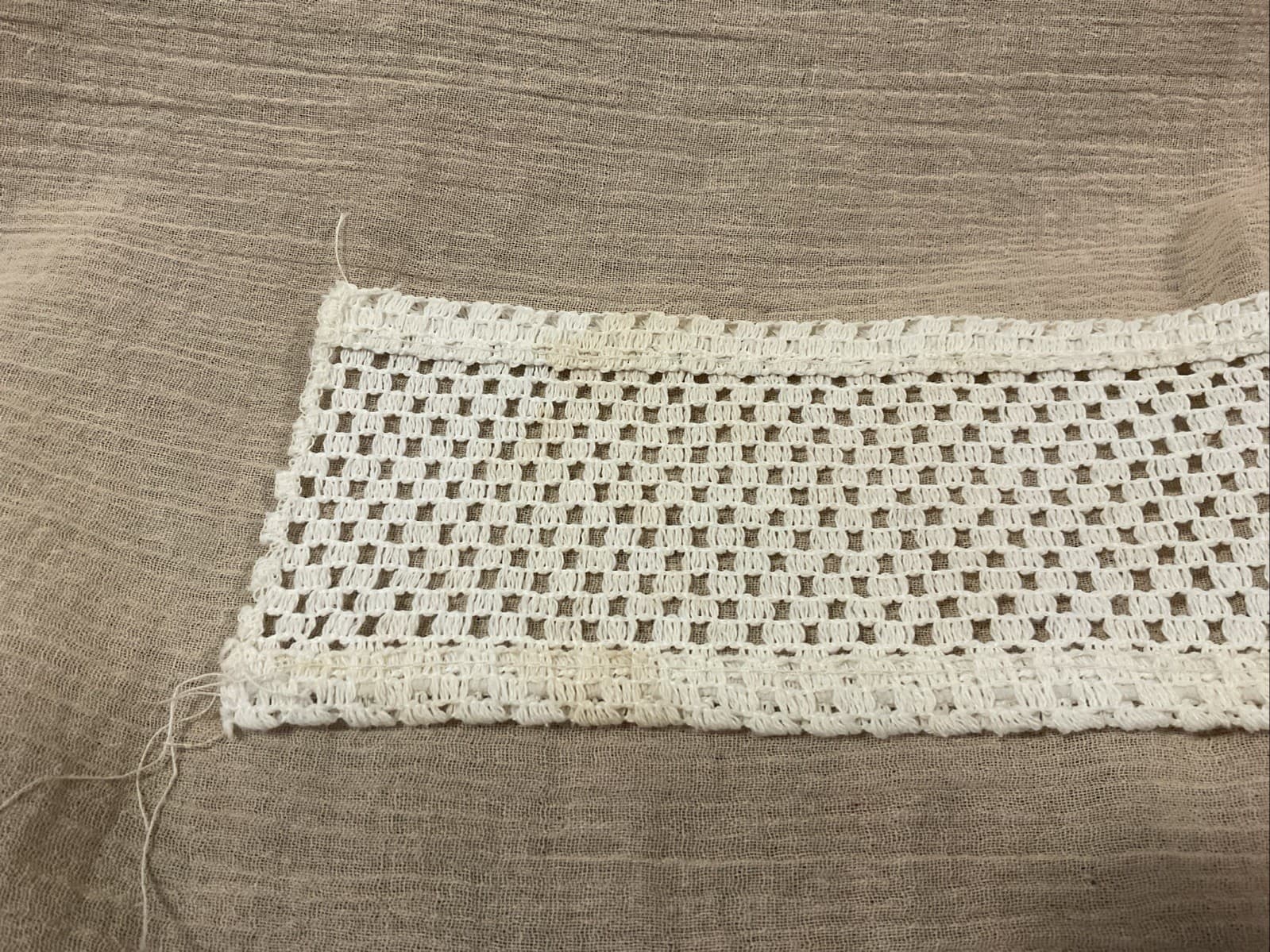 VTG Crochet Curtain Tie backs 1ct 4