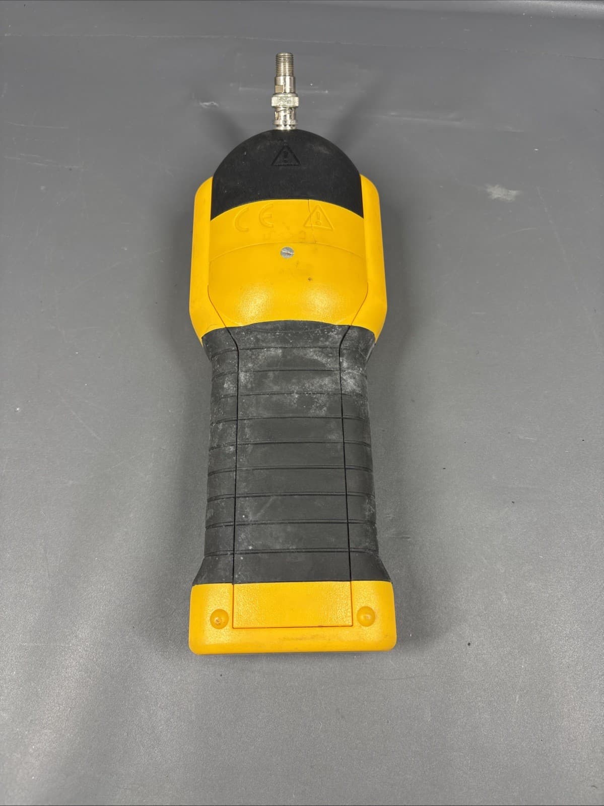 Riser Bond Model 1550 Compact Handheld 4