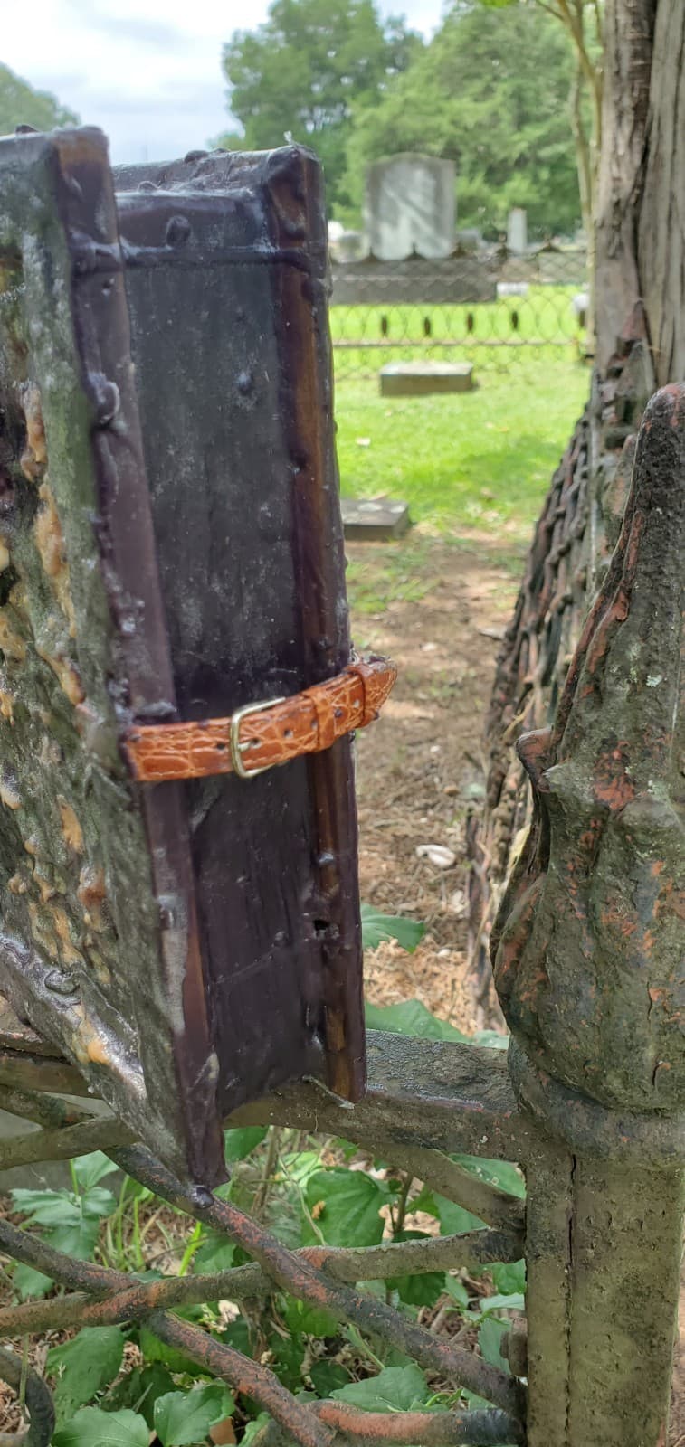 EXTREMELY DANGEROUS Haunted Dybbuk Vessel Hateful Woman Possessed  5