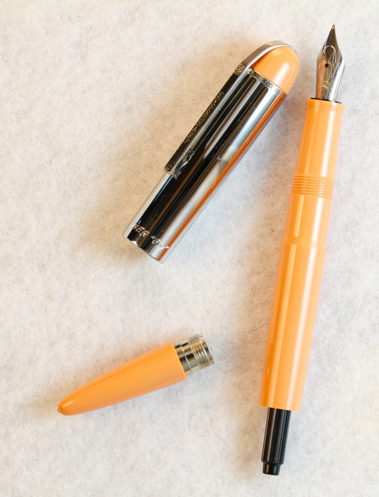 EVERSHARP SKYLINE IN TANGERINE/PASTEL  ORANGE, MODERN/REISSUE  NOS 5