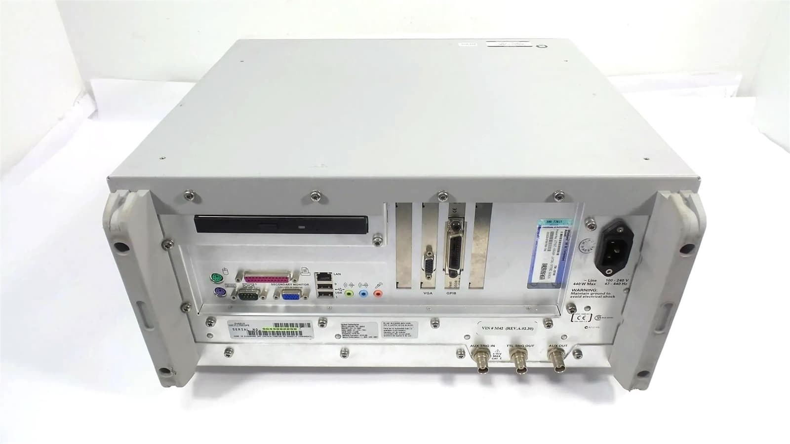 Agilent 54831M Infiniium Oscilloscope 600 MHz 4 GS/a with Accessories 5