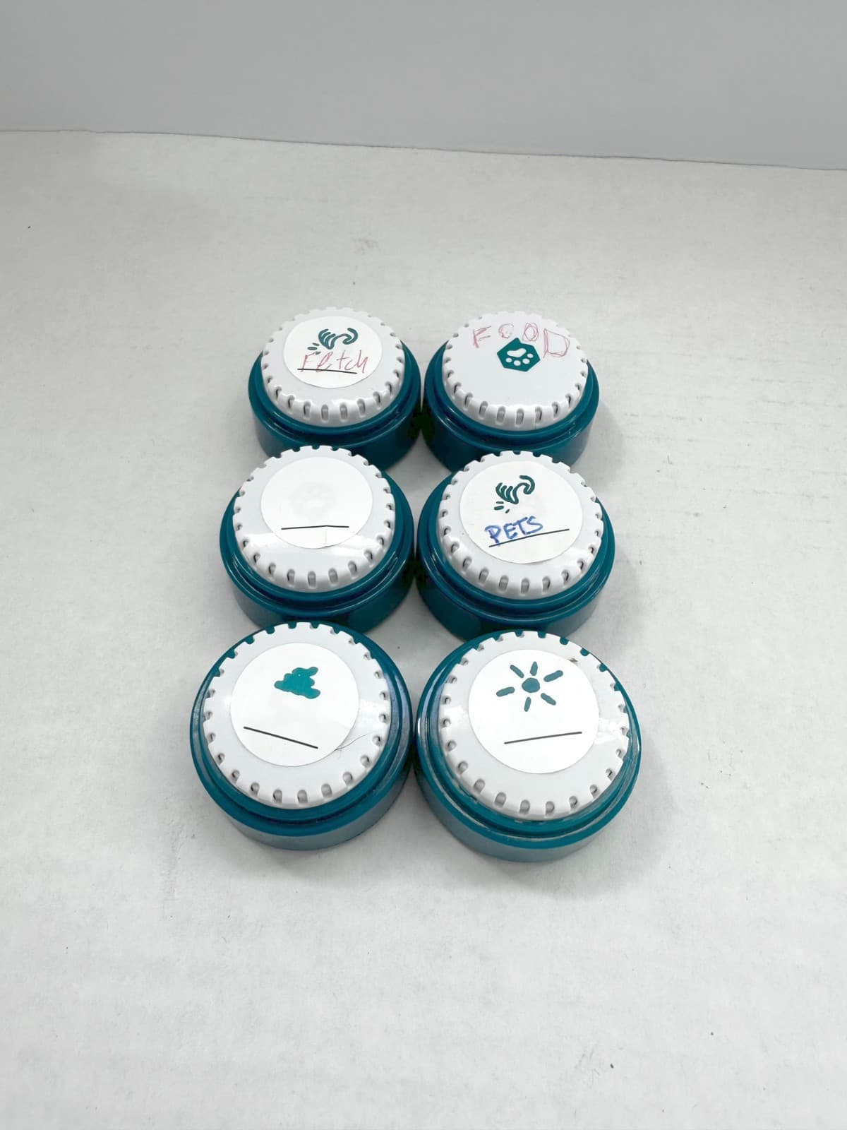 FluentPet Speak Up Buttons – Set of 6 – Dog & Cat – Used