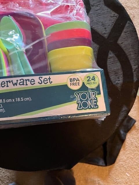 Your Zone Pinks 24-Piece Kids Dinnerware Set -NEW open box 5