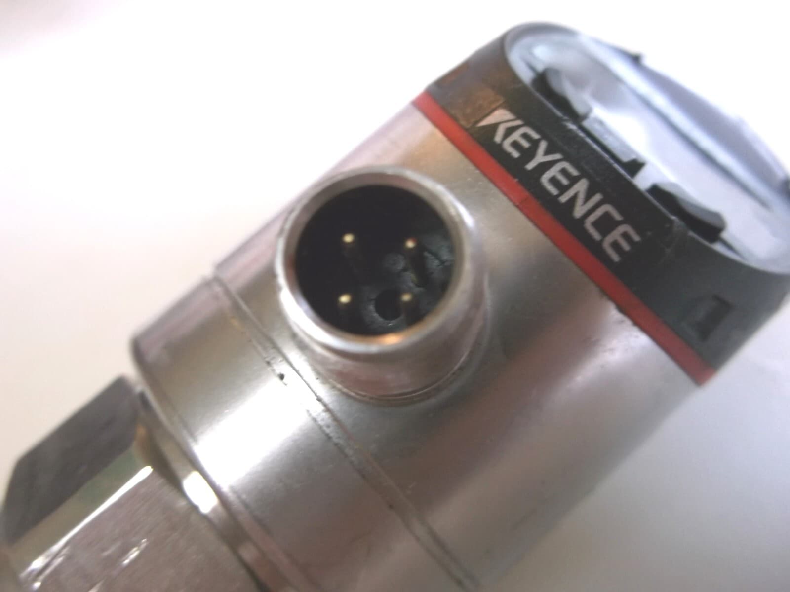 Keyence GP-M010T Electro-Hydraulic Transducer 10-30 VDC 100 mA Analog Out 6