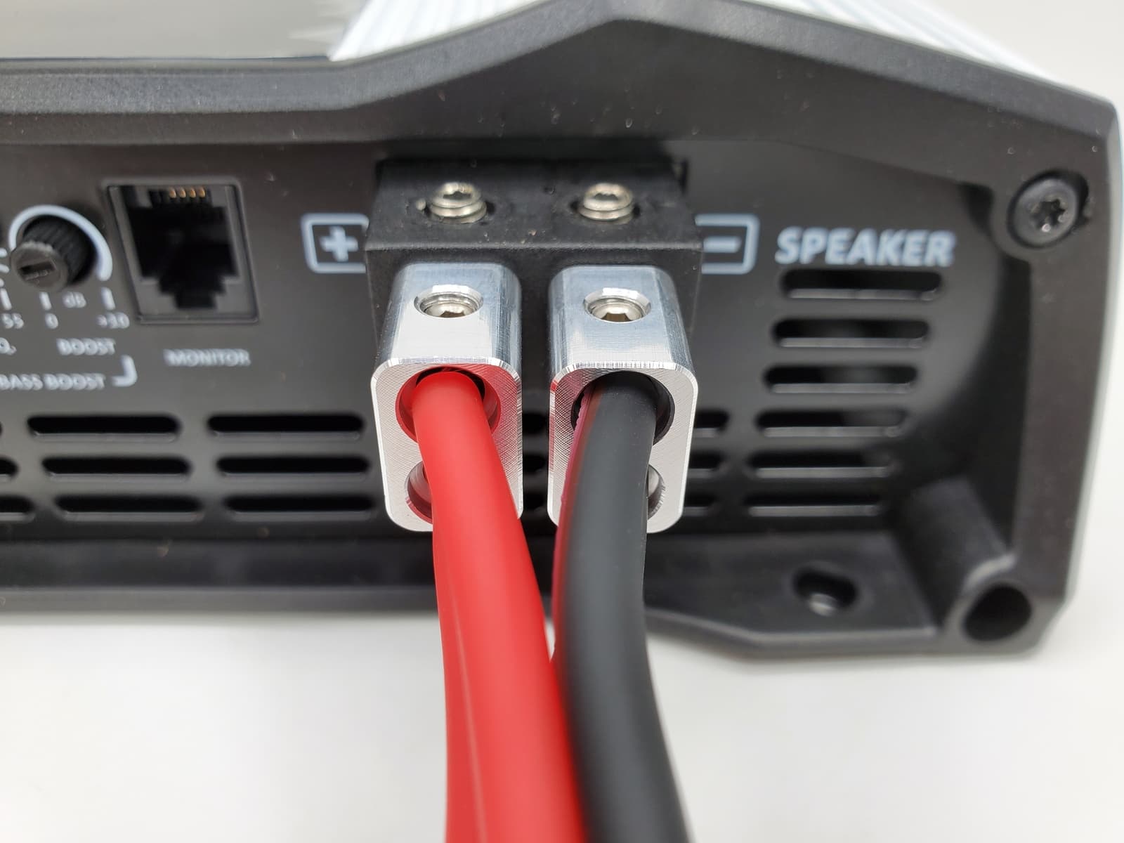 Sky High Car Audio Dual Speaker Wire Amplifier Inputs 4