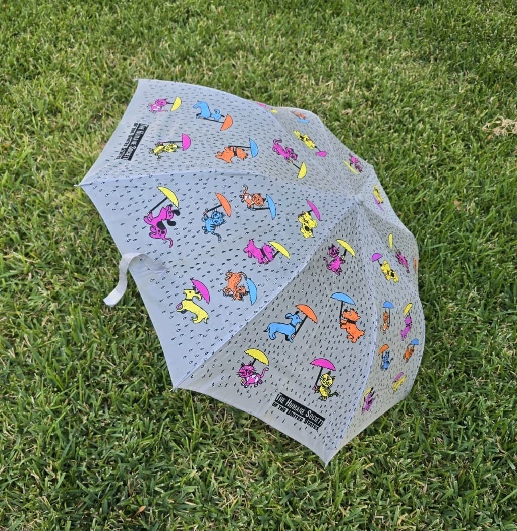 Umbrella “Raining Cats and Dogs” - The Humane Society - 50th Anniversary Compact 3