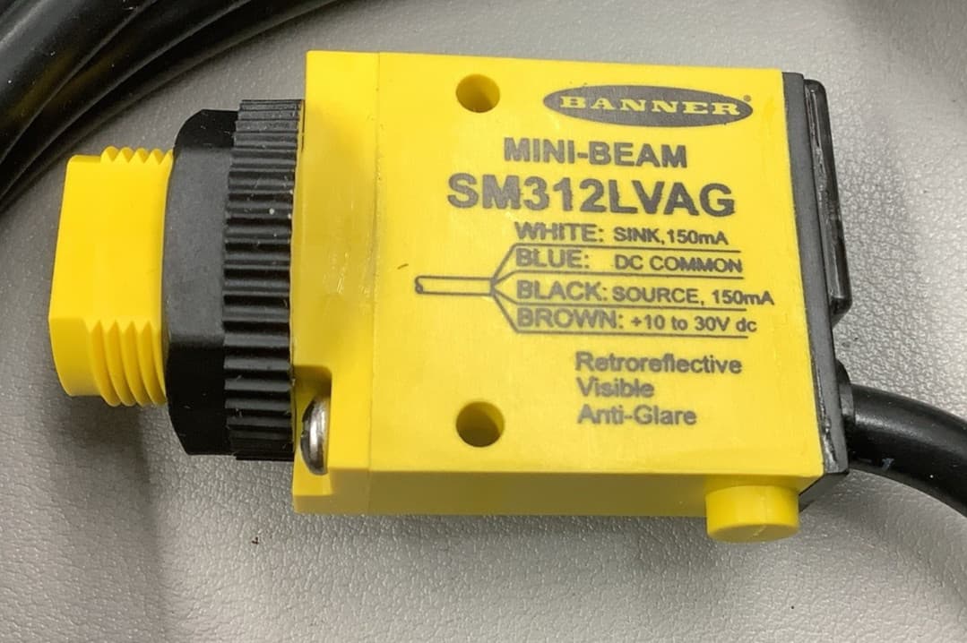 Banner SM312LVAG Mini Beam Photoelectric Sensor 150mA, 10/30VDC (B622) 4