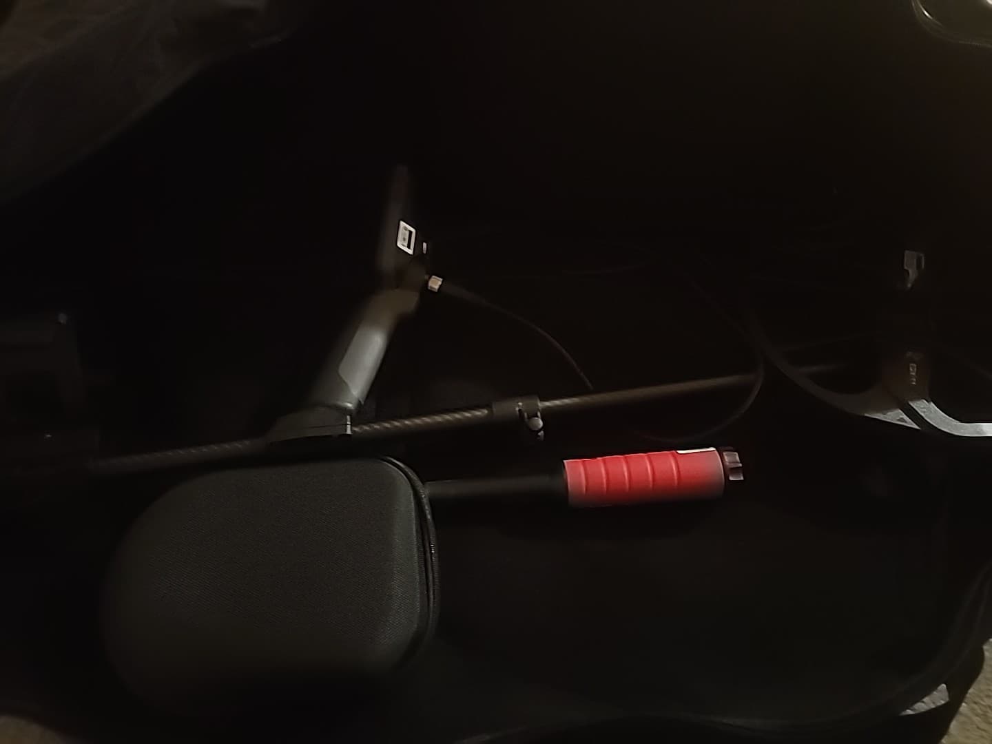 Minelab Equinox 900 Waterproof Multi-Frequency Metal Detector with 11" and 6" DD 2