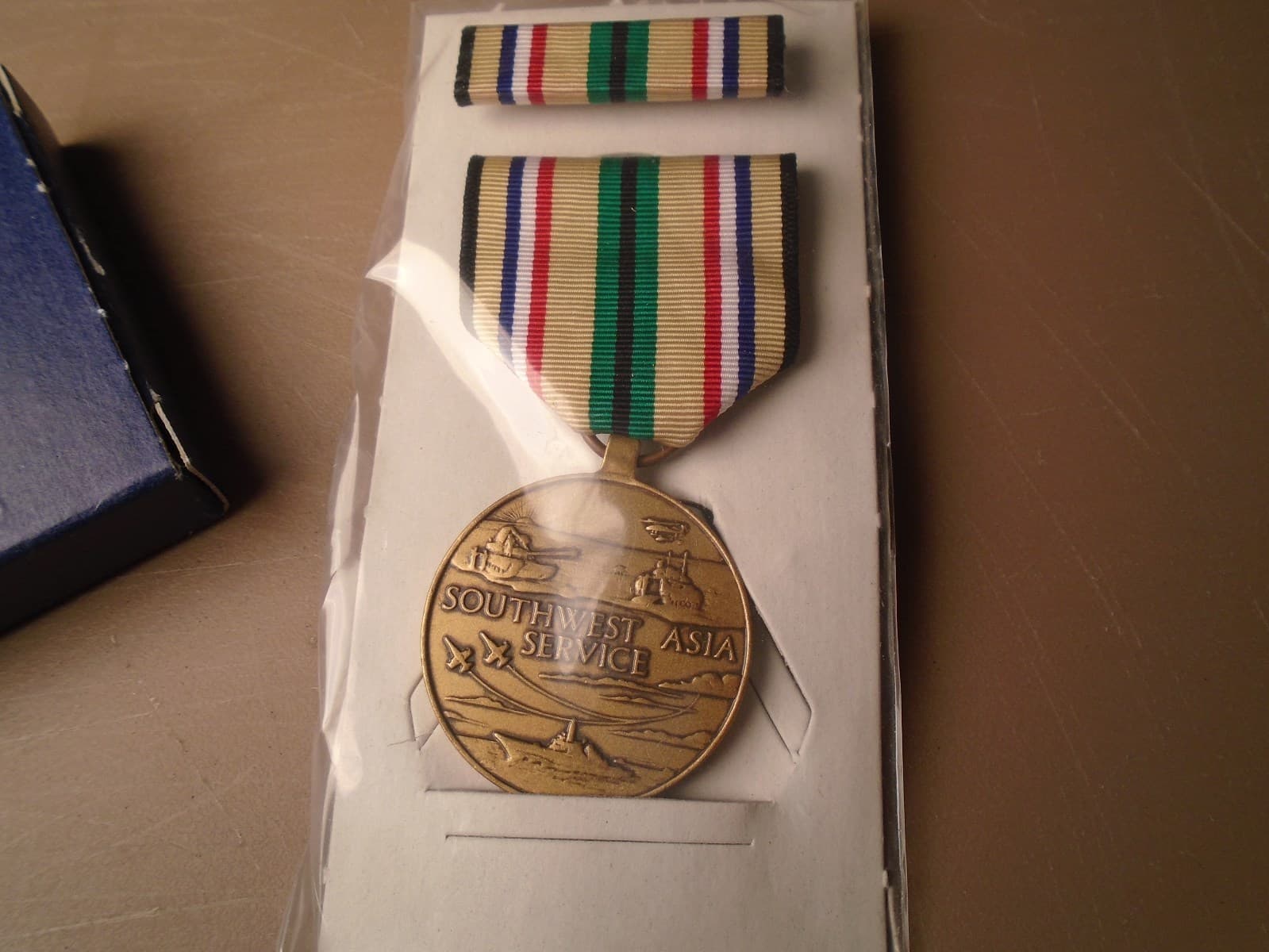 USGI US Military Gulf War Southwest Asia Service Medal Set SASM 1992 New 11-G 3