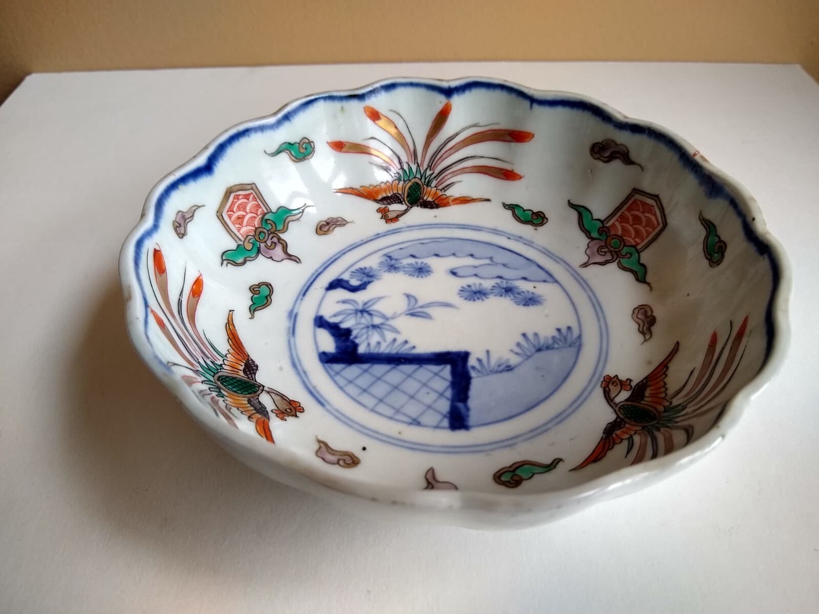 Antique Japanese IMARI / ARITA Hand Painted Porcelain Bowl. 18th Century. 2