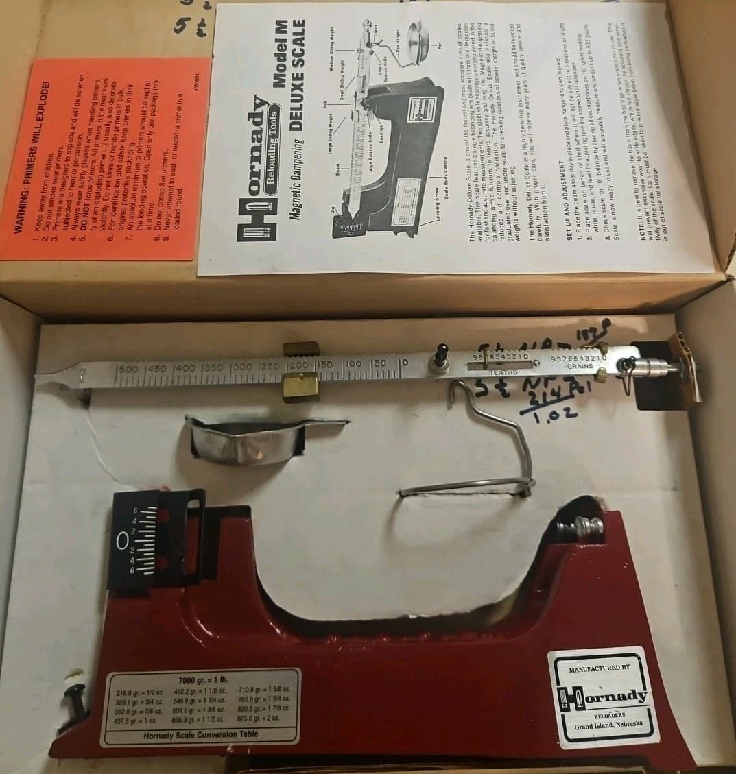 Hornady MAGNETIC SCALE Model "M"  Magnetic Dampening Deluxe