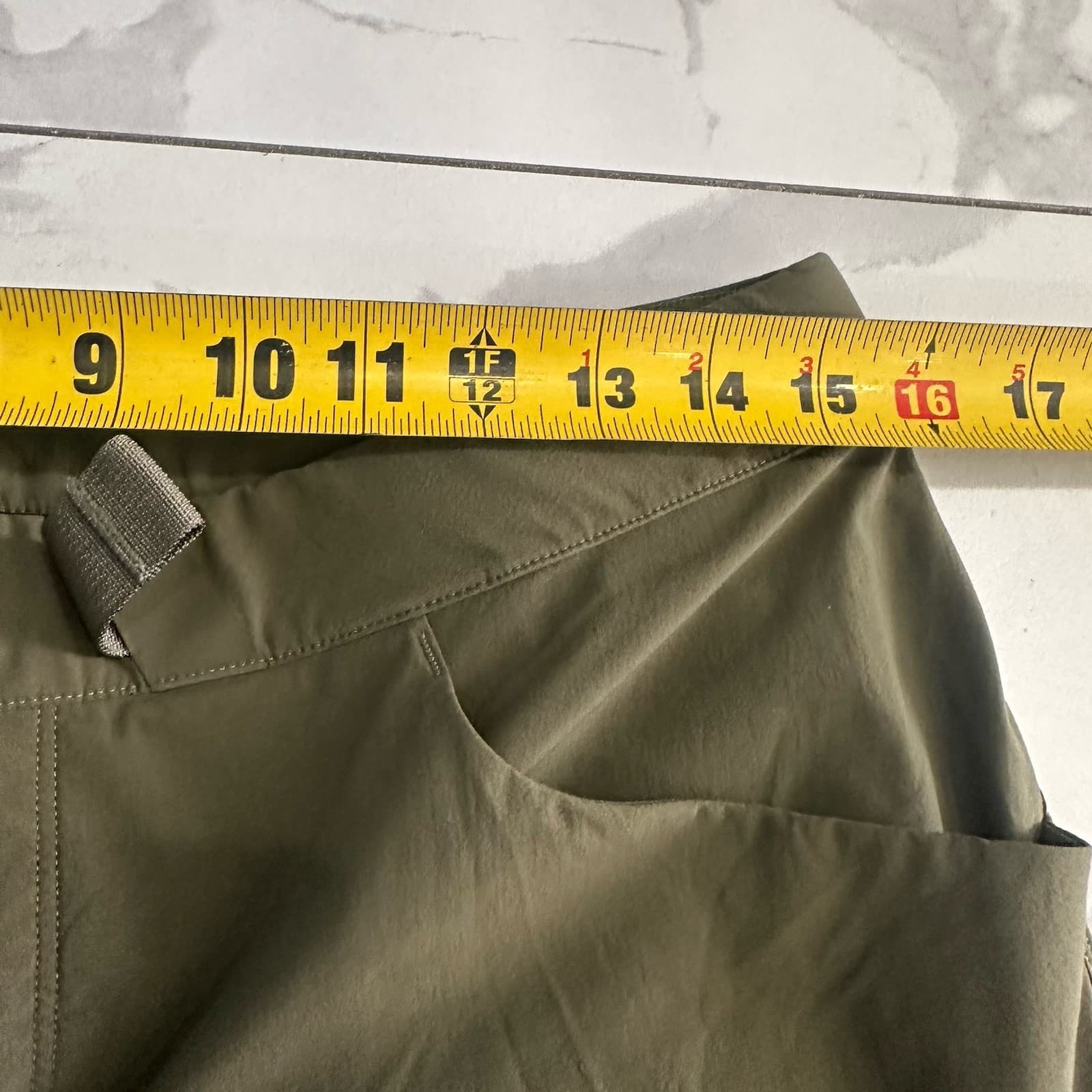 Arc'teryx Mens Lefroy Pants Sz 32 Gorpcore Flat Front Straight Leg Hiking Belted 5