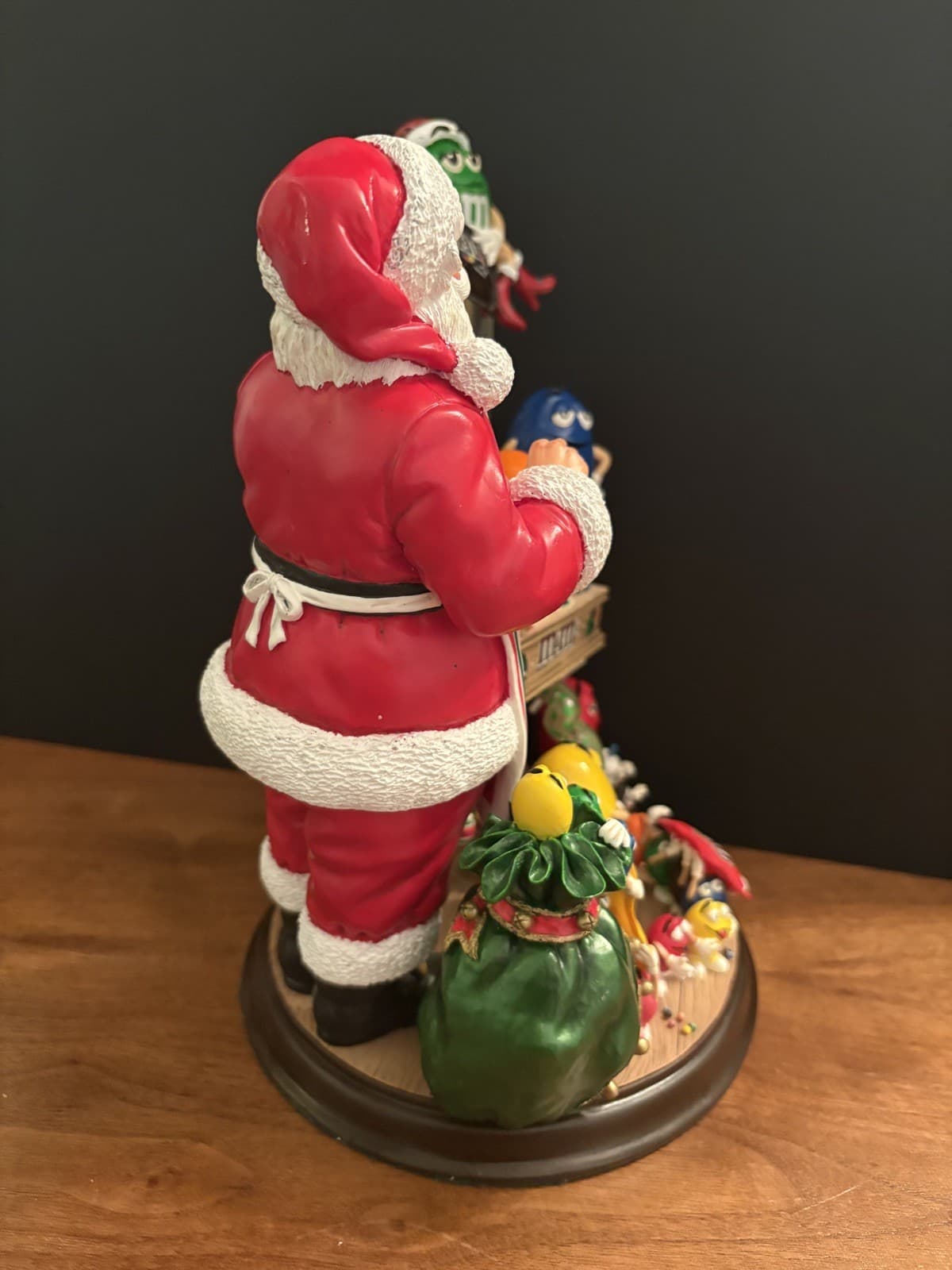 M&M's SANTA CLAUS Danbury Mint Holiday Christmas Figurine Great Condition! 3