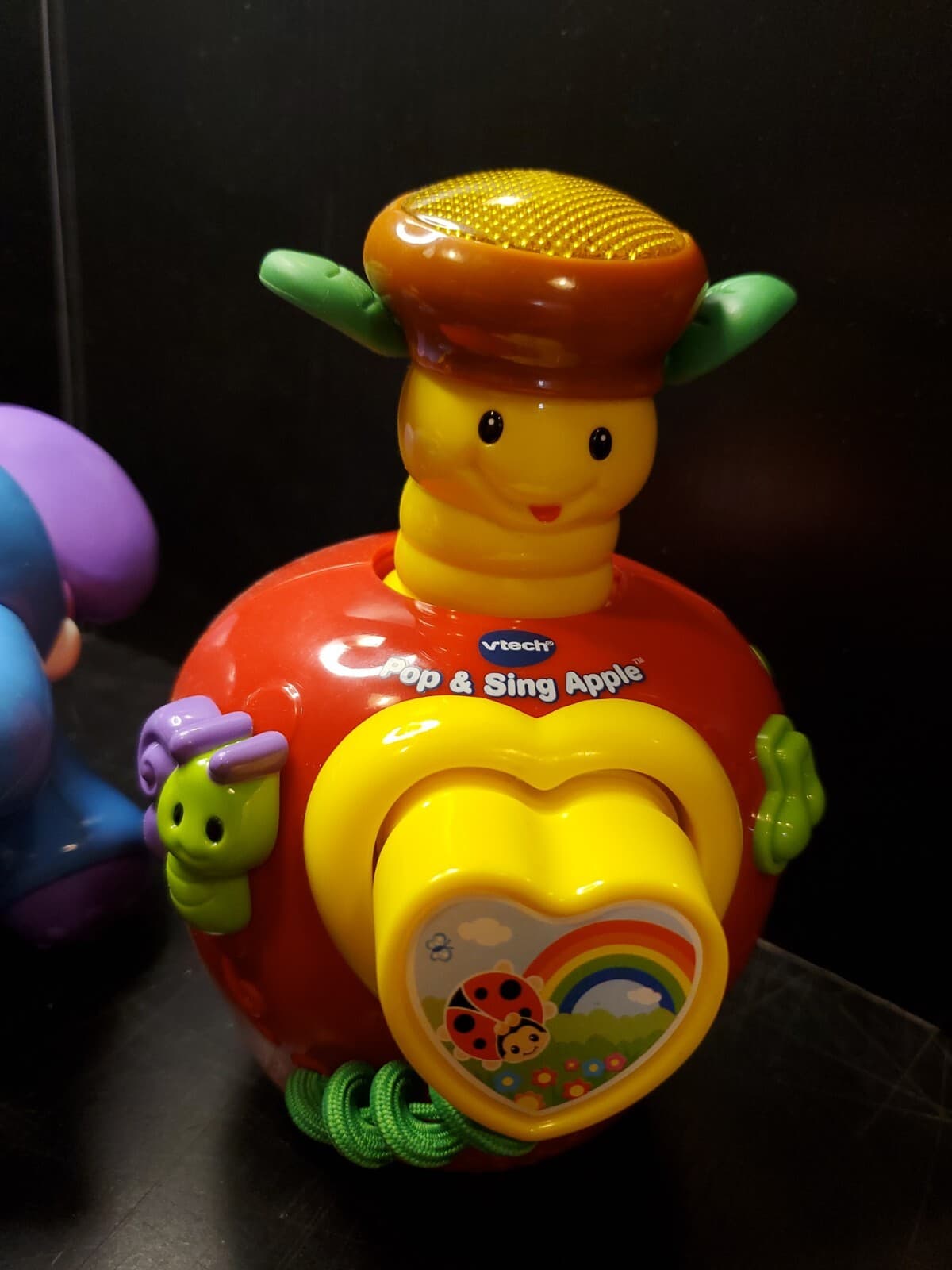 2 Fisher-Price Amazing Animals Zoo Click Clack Elephant & Lion + V-Tech Apple 4