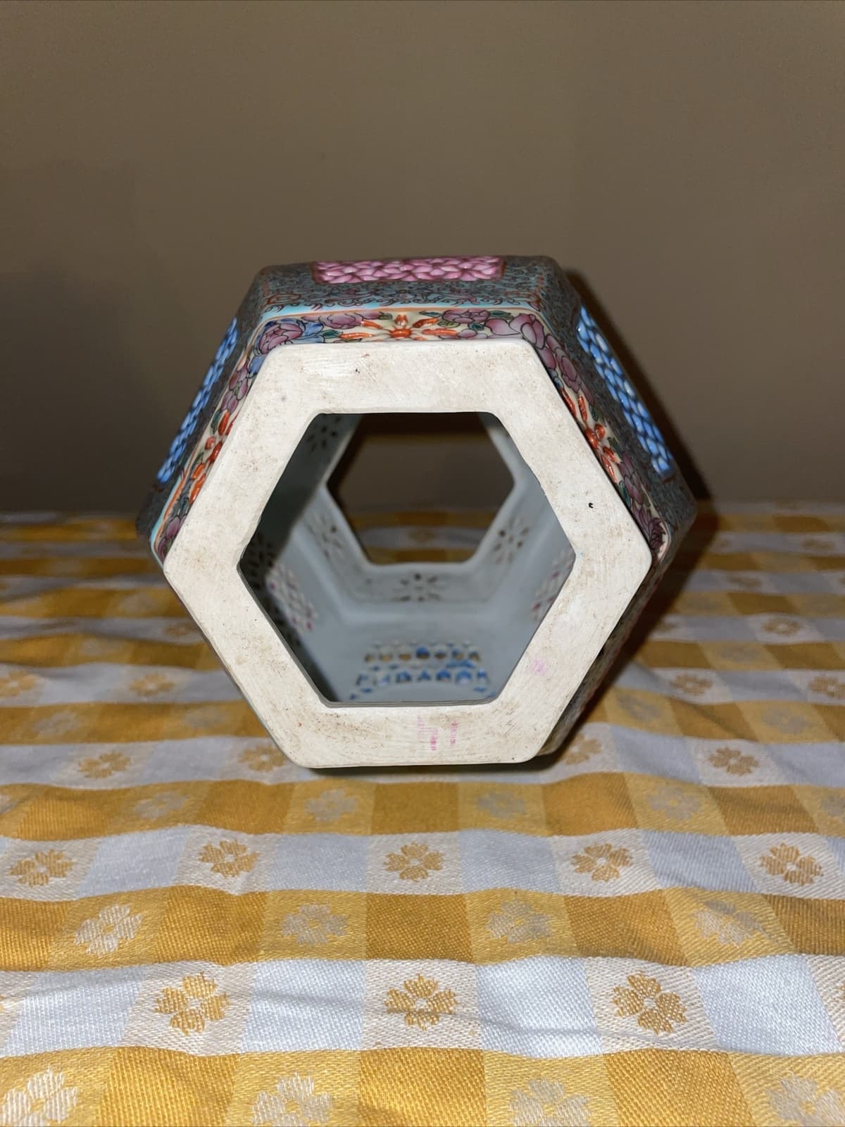 Pair of  Reticulated Porceain Wedding Lamps w/ Matching Base. Made In China 6