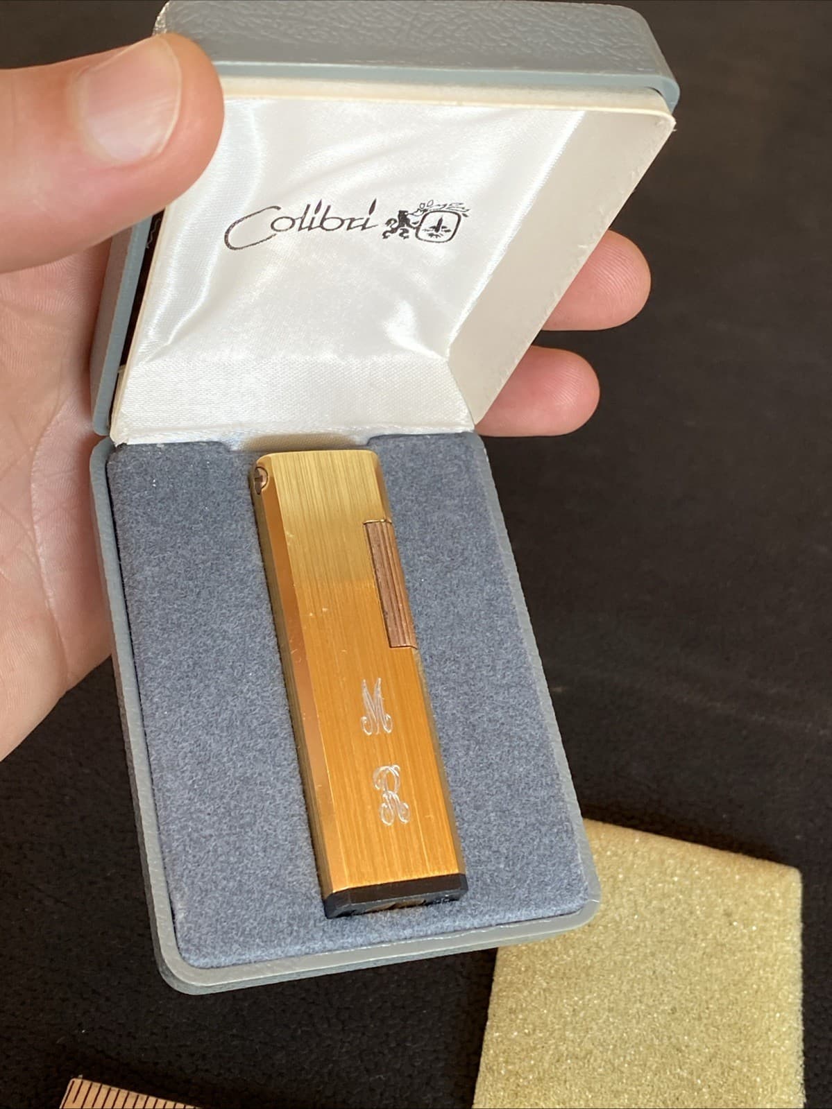 Vtg Colibri Flint Side Roller Wheel Lighter Brushed Good Tone Finish w/ MONOGRAM 3