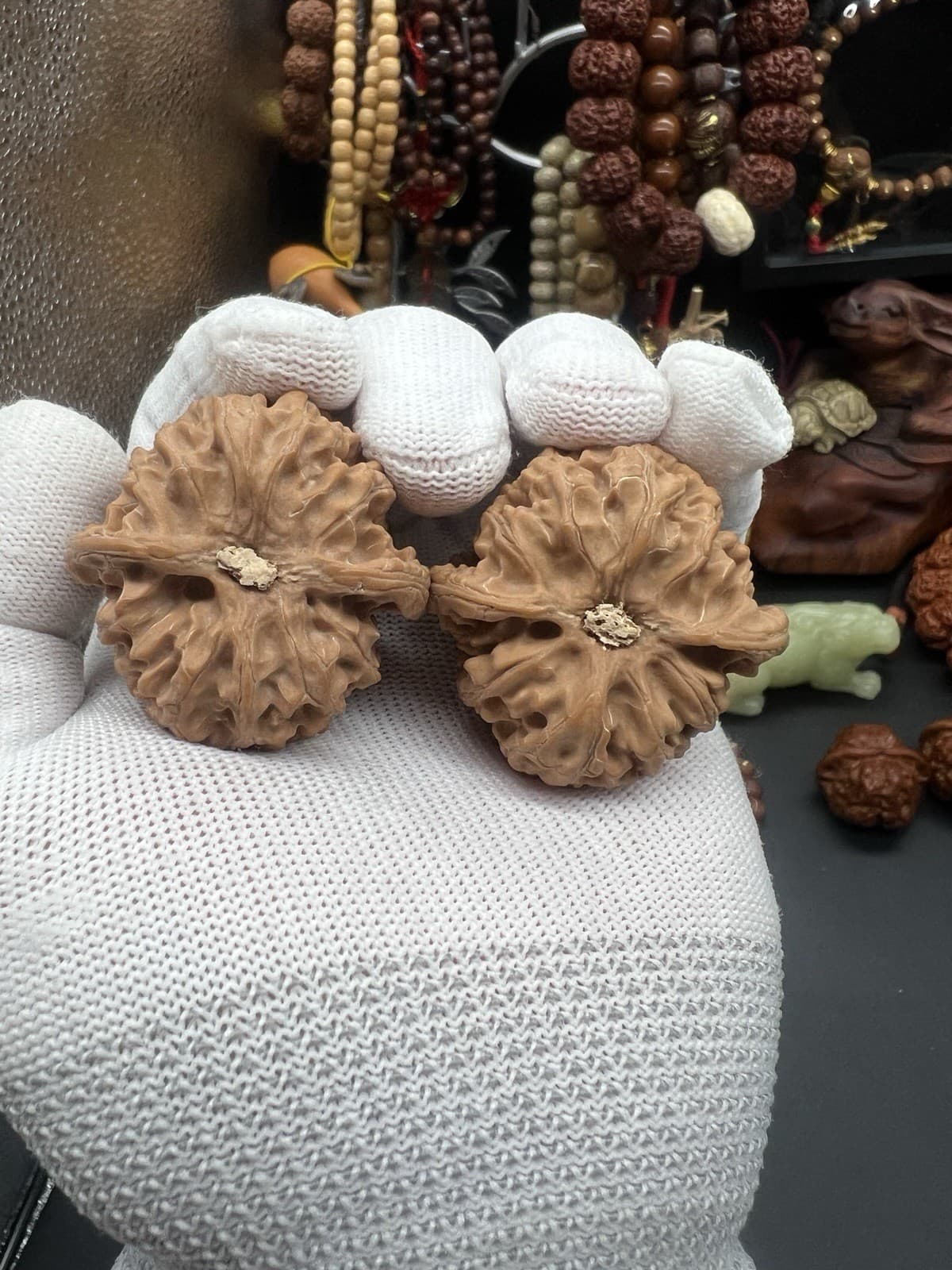 Pair of  Match Chinese Health Walnut 43×43×37mm 精配文玩核桃~全品大苹果园🍎 5