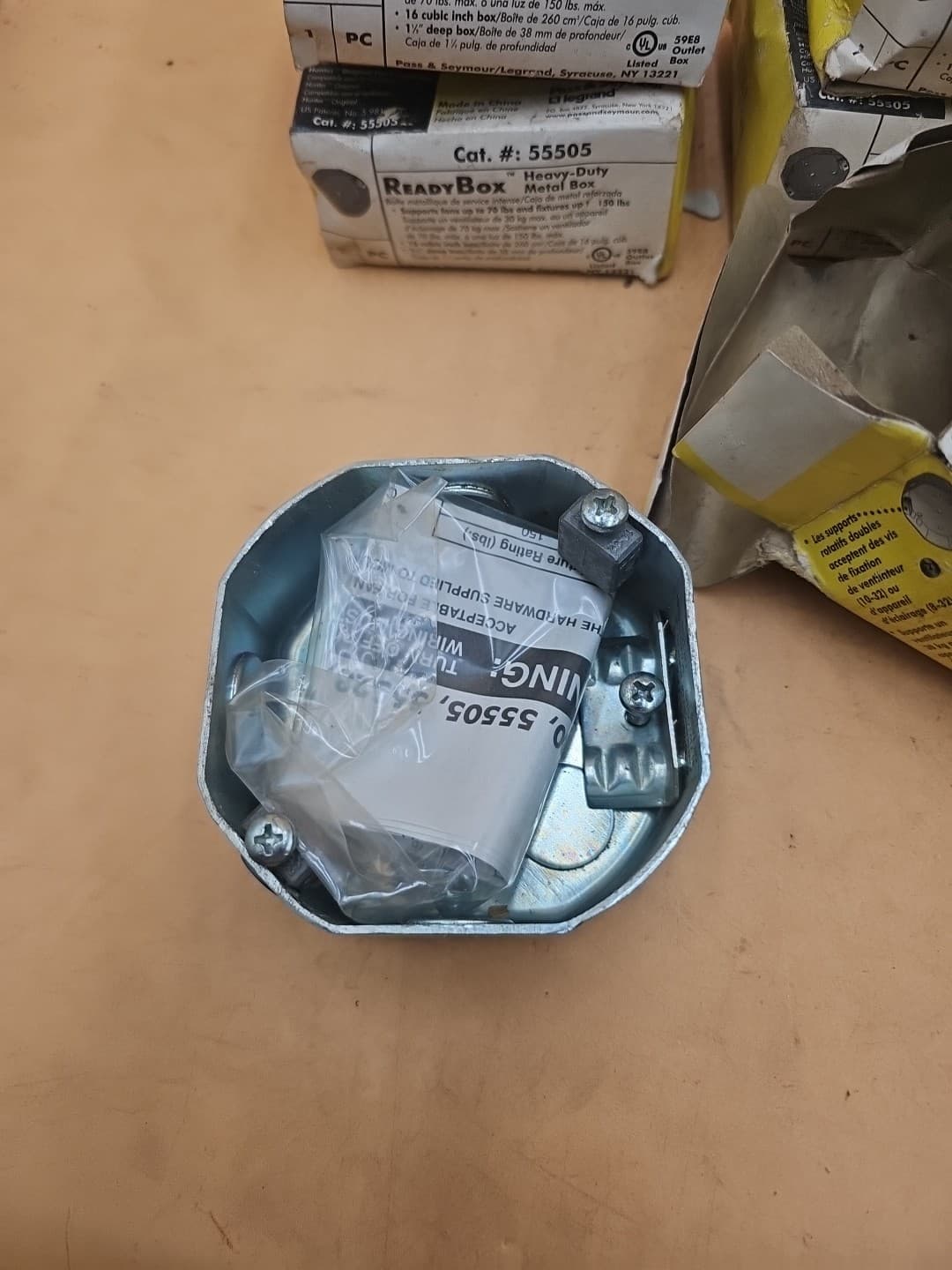 LOT OF 6 Pass & Seymour 55505 4" Octagon Ceiling Box, 1-1/2" Deep, 16 In^3, KOs 3