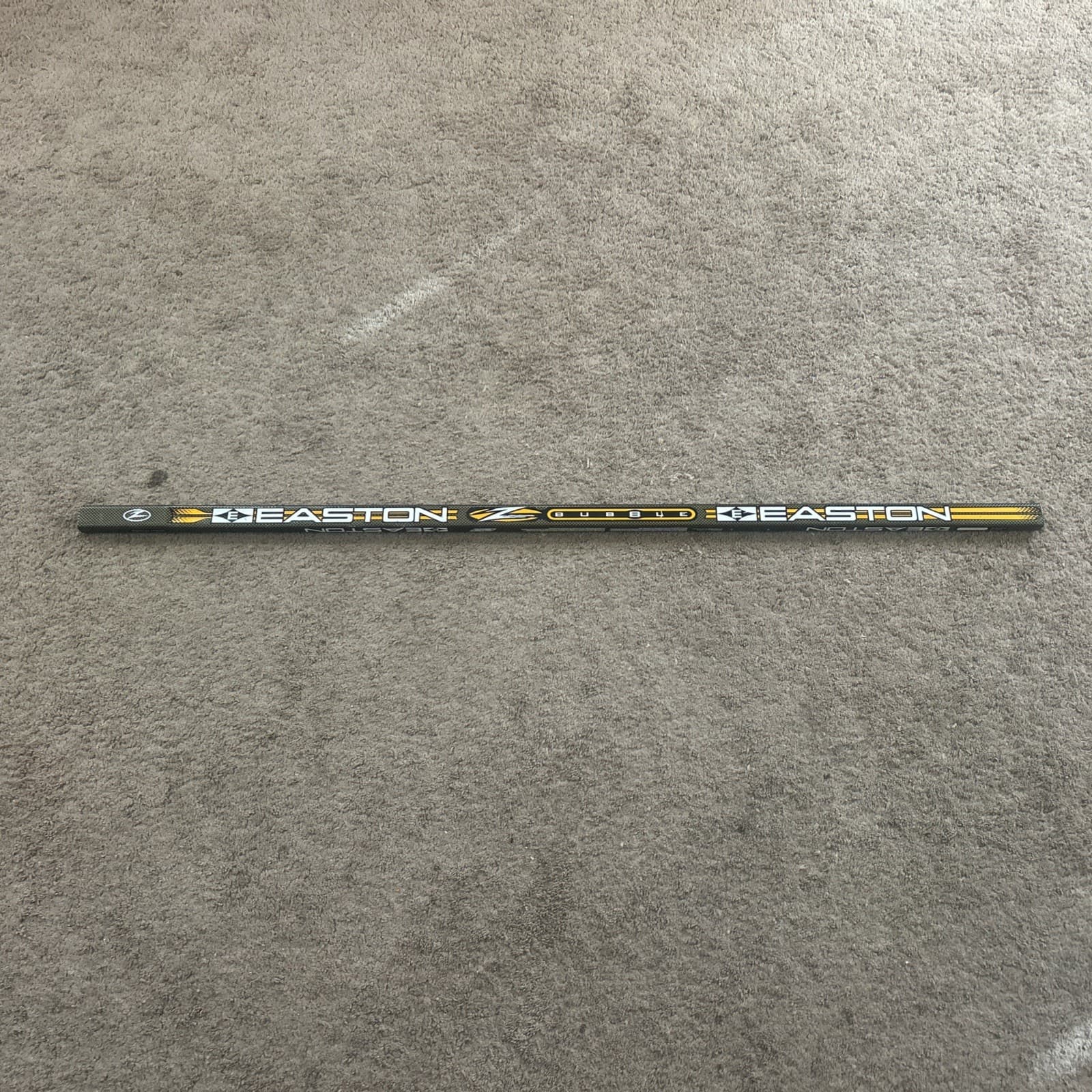 RARE GREEN EASTON Z-BUBBLE HOCKEY STICK SHAFT 85 FLEX 44"  WITH 3 1/2” WOOD PLUG 3