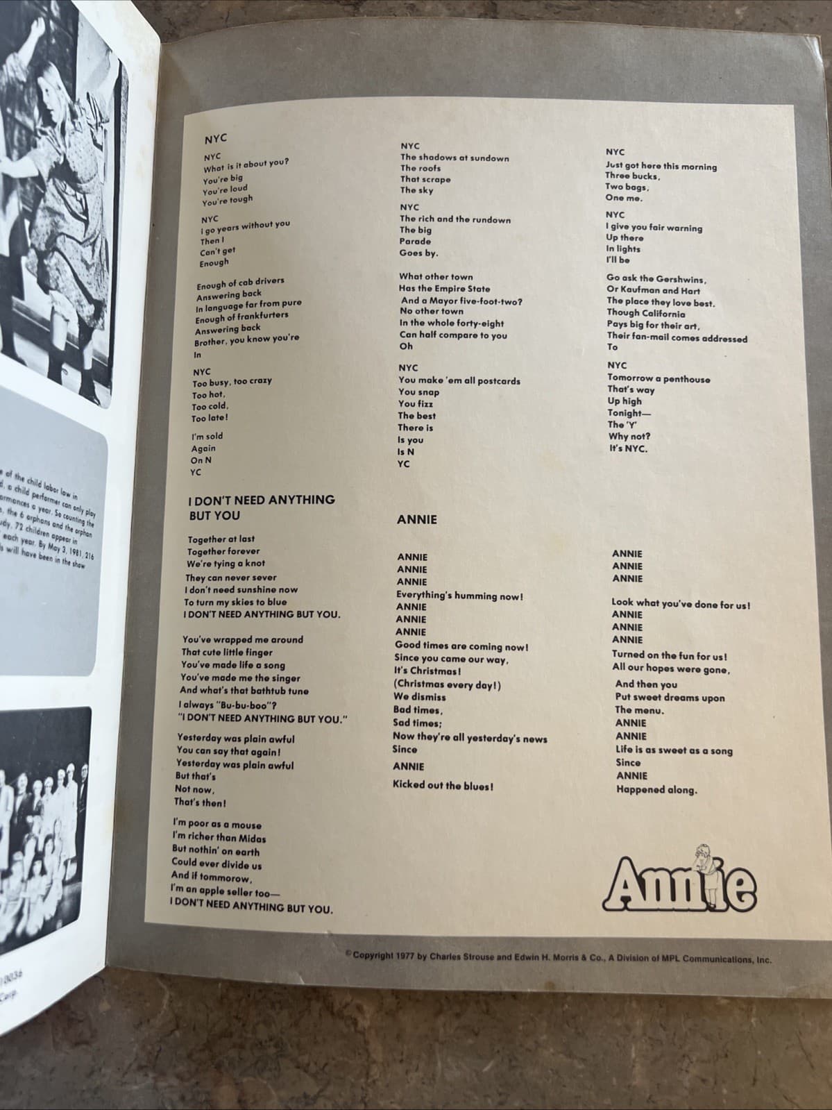 Vintage 1977  ANNIE a New Musical Program/Playbill Anniversary Edition 4