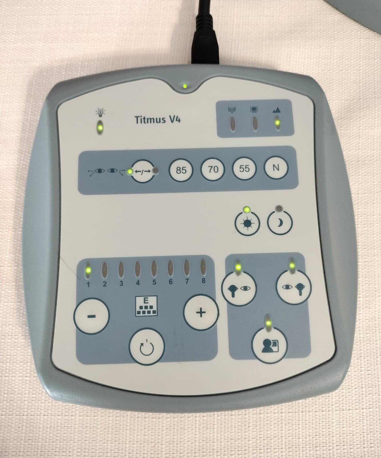 HONEYWELL TITMUS V4 VISION SCREENER WITH REMOTE CONTROL 2