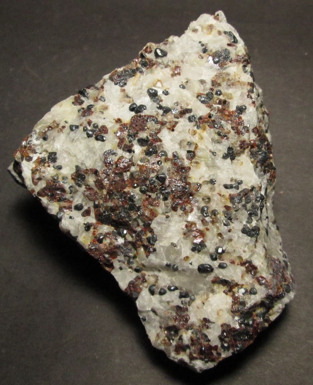 Zincite, Calcite Franklinite Fluorescent Mineral Sterling Hill NJ 2