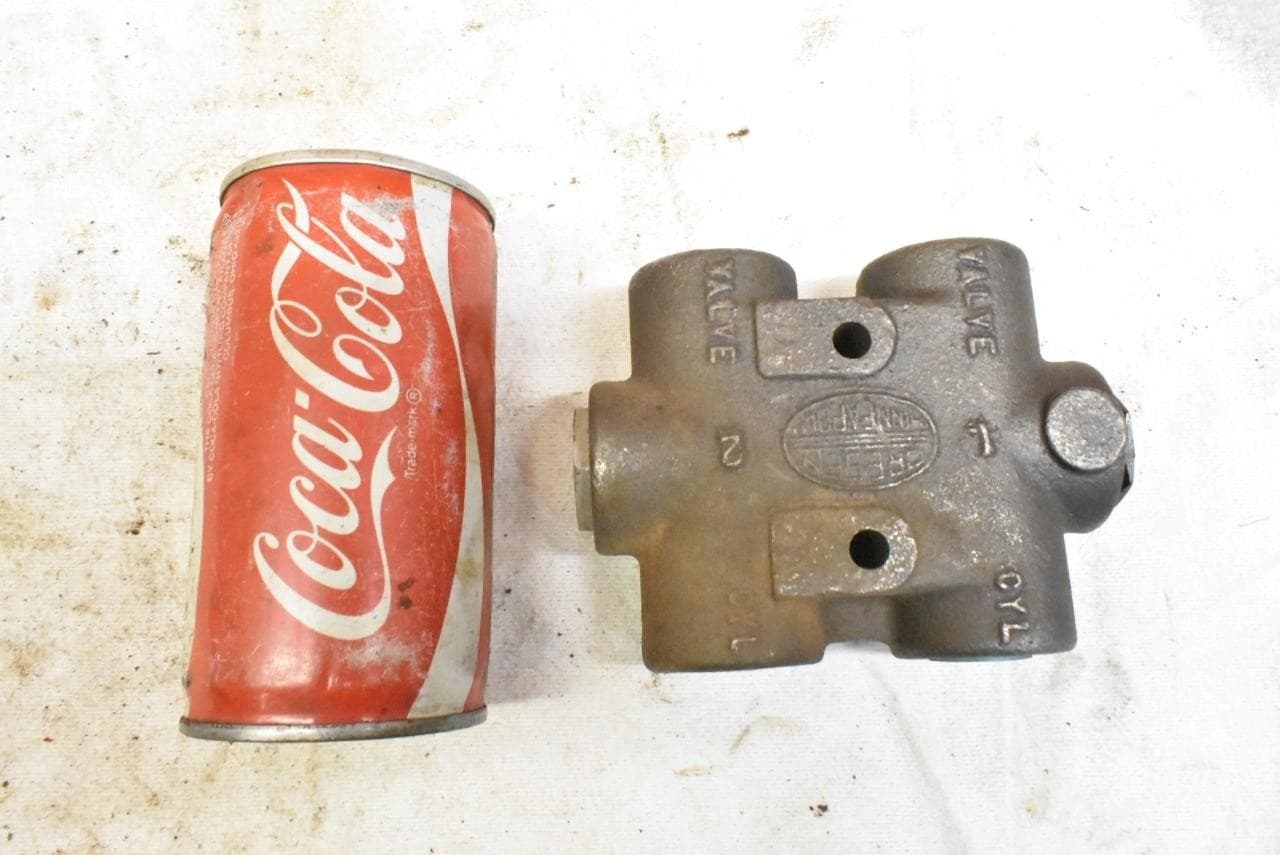 Parker Gresen Hydraulic Double Pilot Operated Check Valve NPT 210 Nice NOS