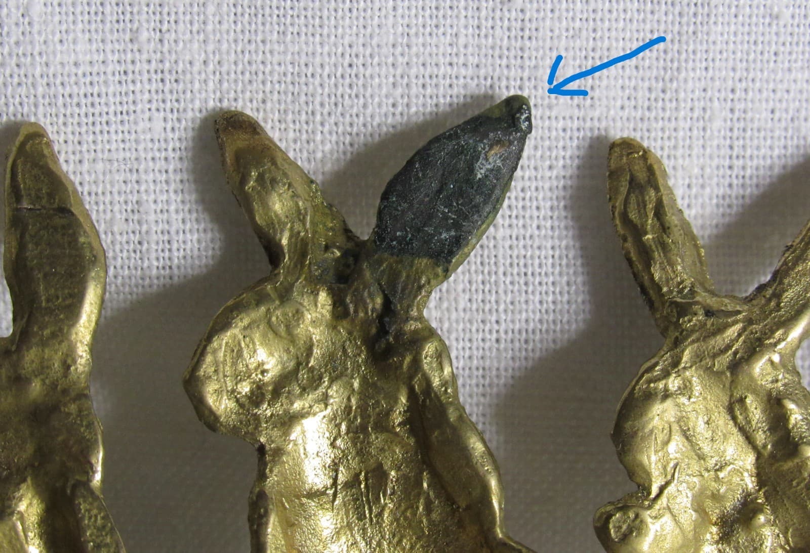 Brass Plated Bunny Hook - Preowned - Unbranded 4