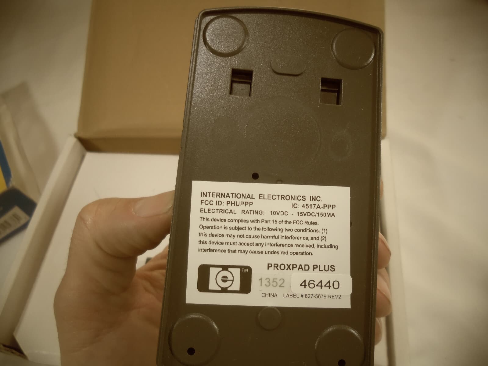 Linear prox.pad  Proximity Reader and Keypad DAMAGE BOX #21 3