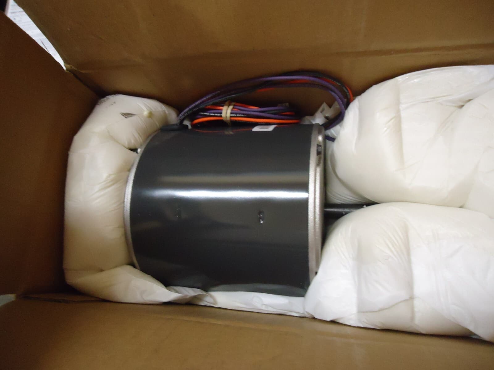 US MOTORS 28G8801 Lennox Condenser Fan Motor 1/3 HP 460V-1Ph/1 1075 RPM