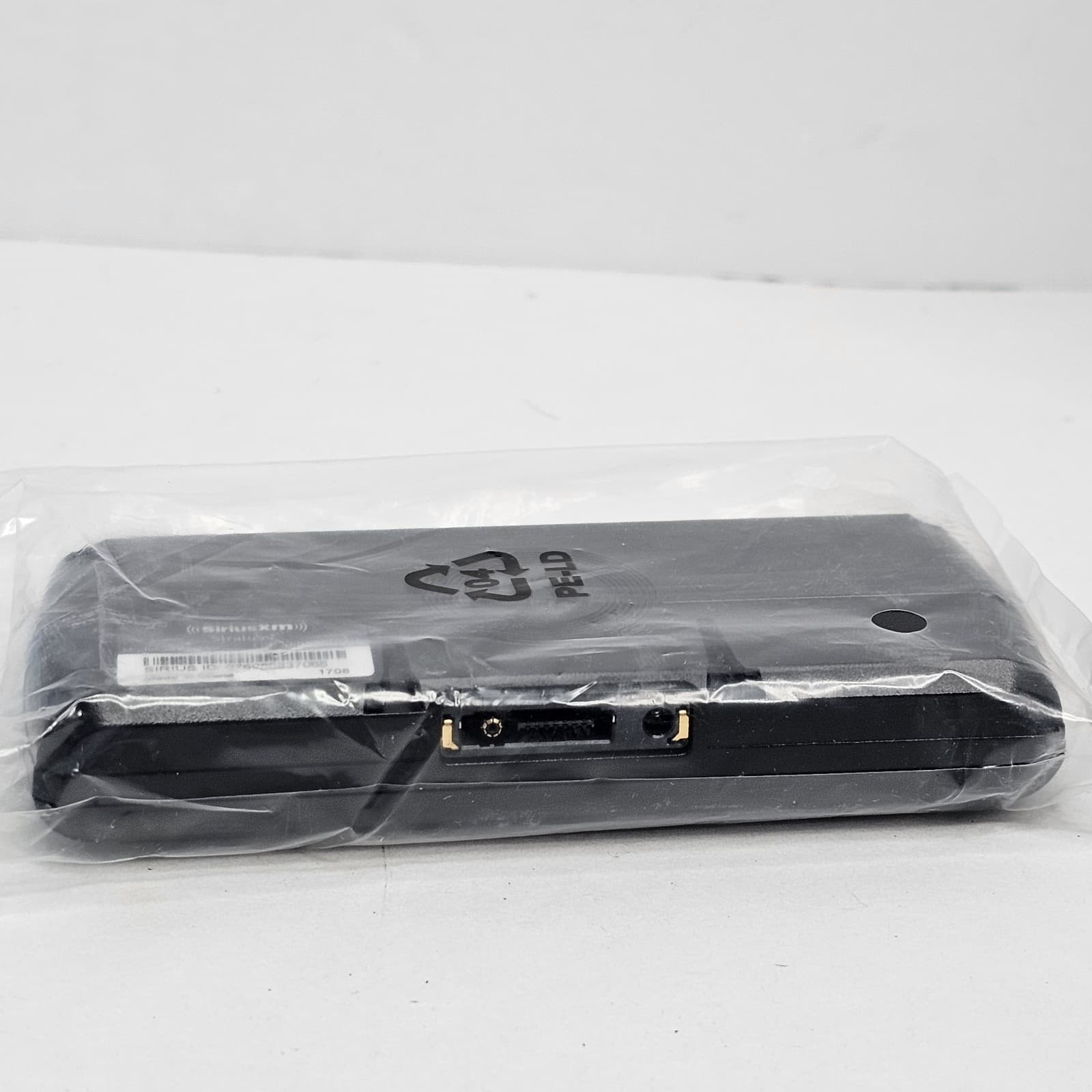 NEW & SEALED Sirius Stratus 7 REPLACEMENT RADIO ONLY Model: SSV7 4