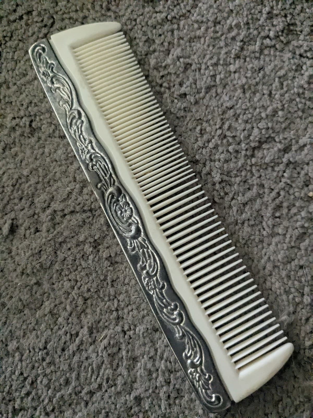 Vintage  Silver Plated Vanity Dressing Table Set Mirror  Brush And Comb 2