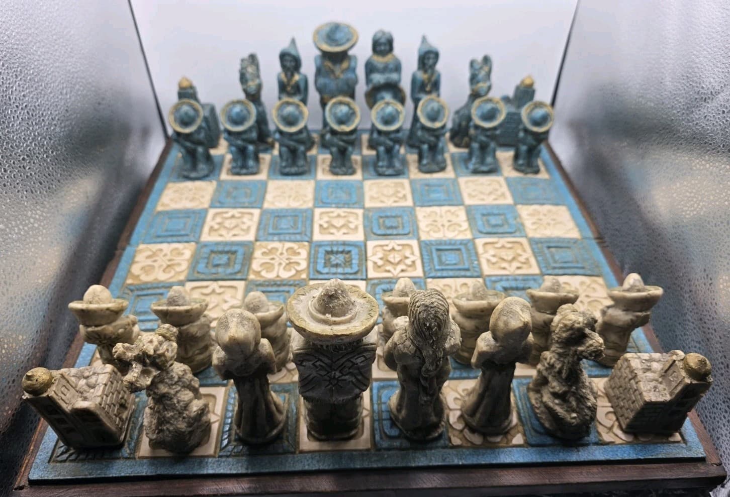 RARE Vintage Mexican Themed Chess Set Depicting 1910 Mexican Revolution Unique
