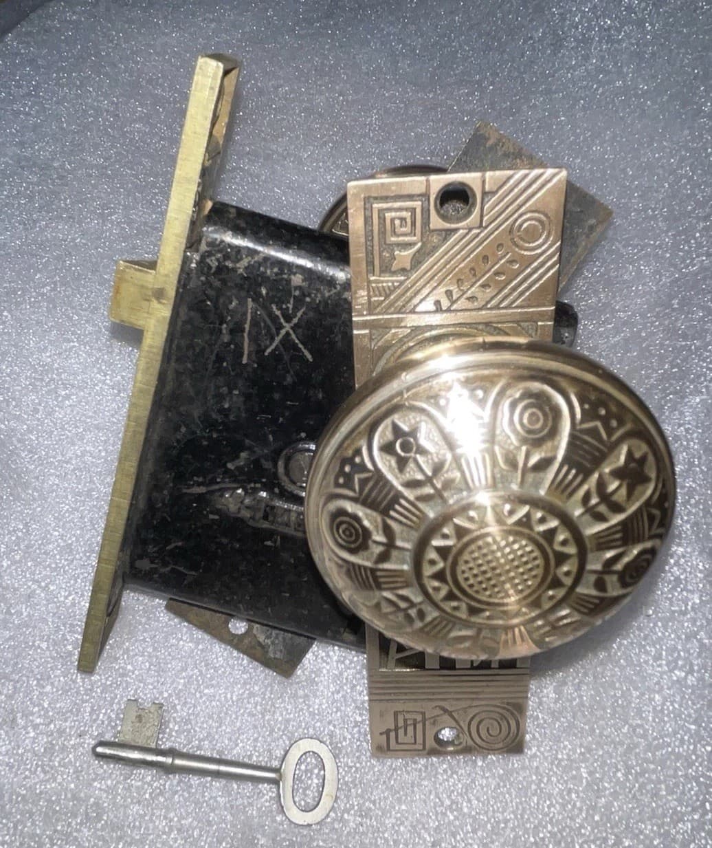 Antique Nashua Mortise &key Lock Set, 2 Backplates, 2 Brass Door Knobs 3