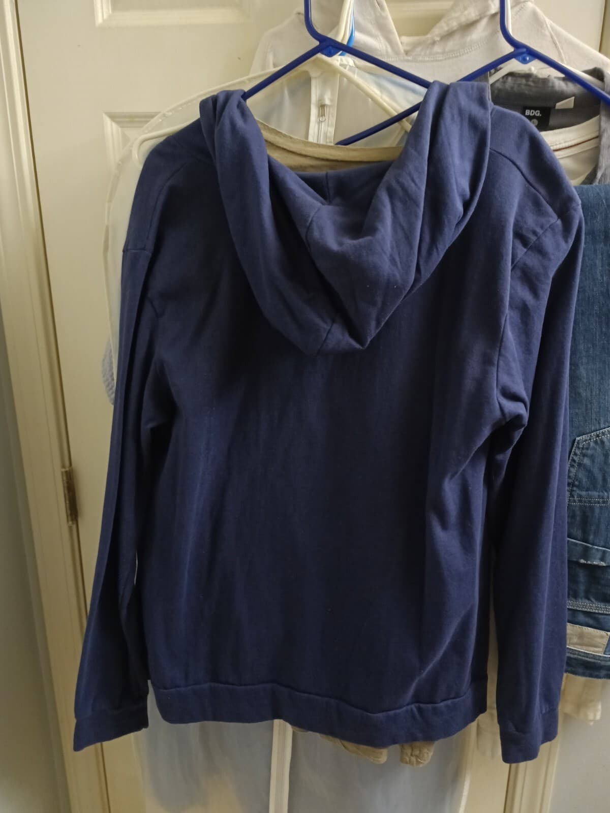 Channing Tatum The Vow Screen Worn Used Shirt, Hoodie W/ Jeans COA Premier Props 6