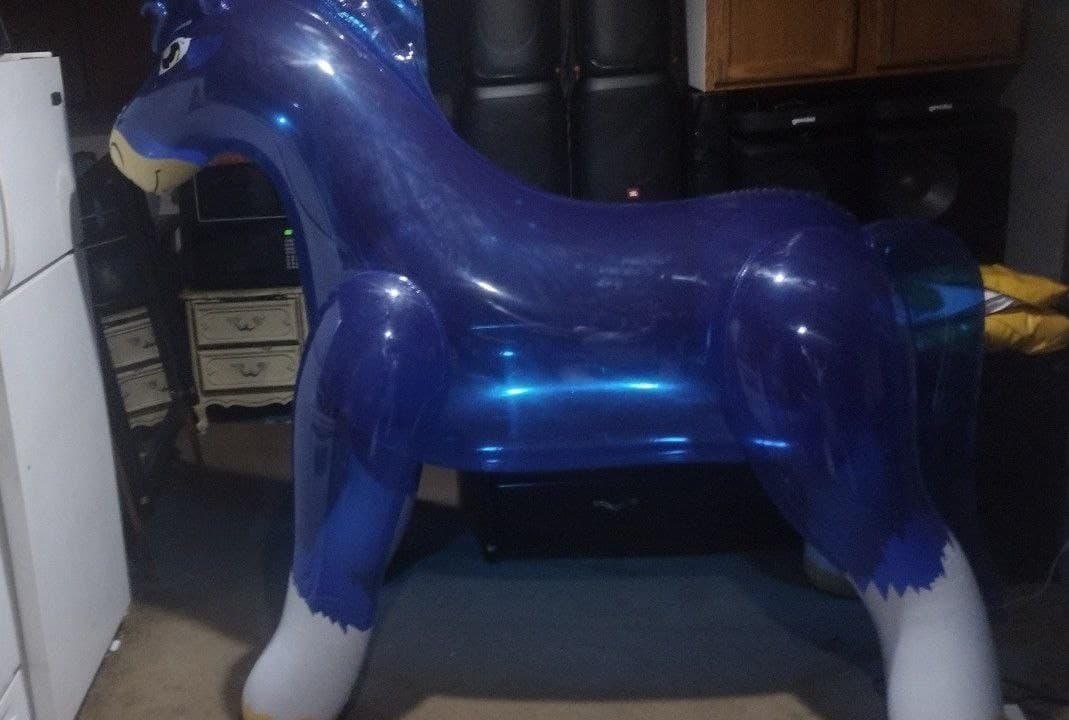IW Inflatable World Horse Blue NIB