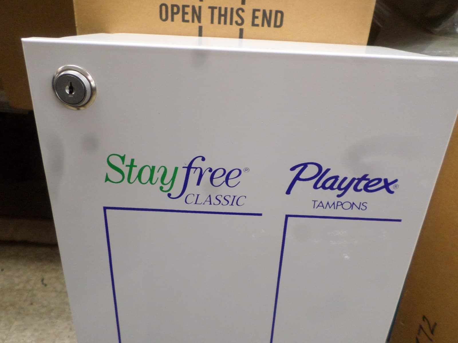 Rochester Midland J6N Dual #4 Stayfree Classic Napkin and Playtex Tampon Vendor 3
