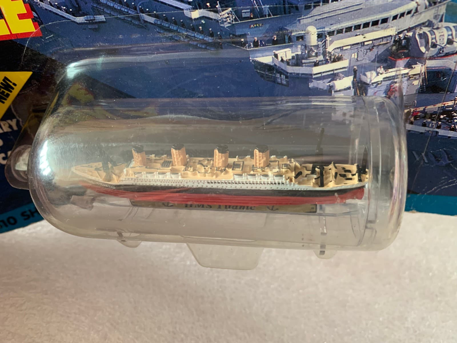 DAMAGED CARD MINIATURE HMS TITANIC OCEAN LINER SHIP IN A BOTTLE MICRO MACHINES 4