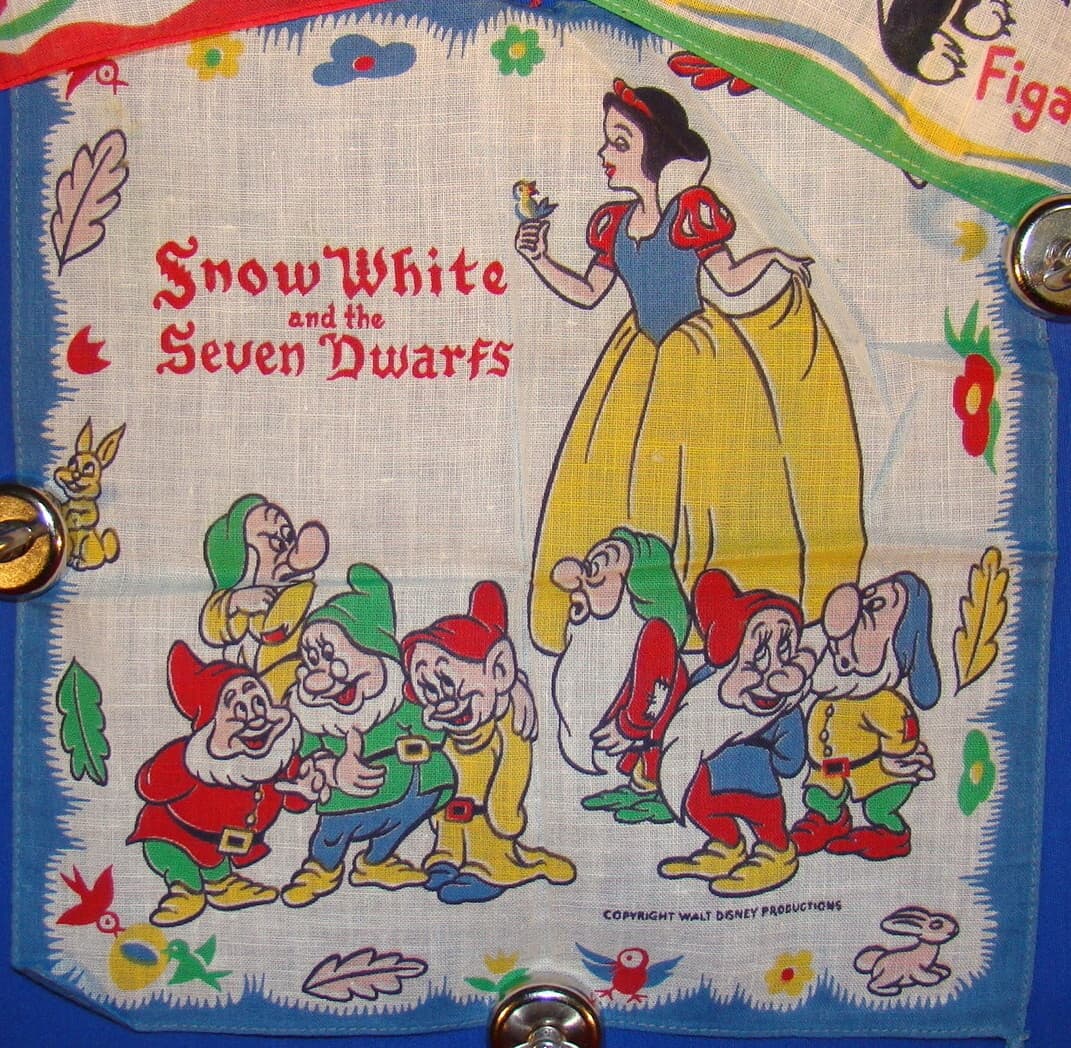 WALT DISNEY MICKEY & MINNIE, SNOW WHITE & PINOCCHIO HANDKERCHIEFS 1950’s! 4