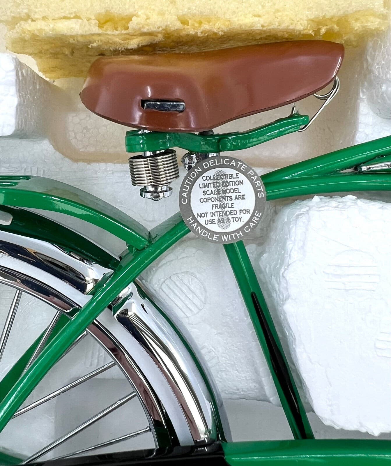 Schwinn Phantom DieCast Model Bicycle 1997 Green LE 1:6 Scale Box Cert Xonex Vtg 4